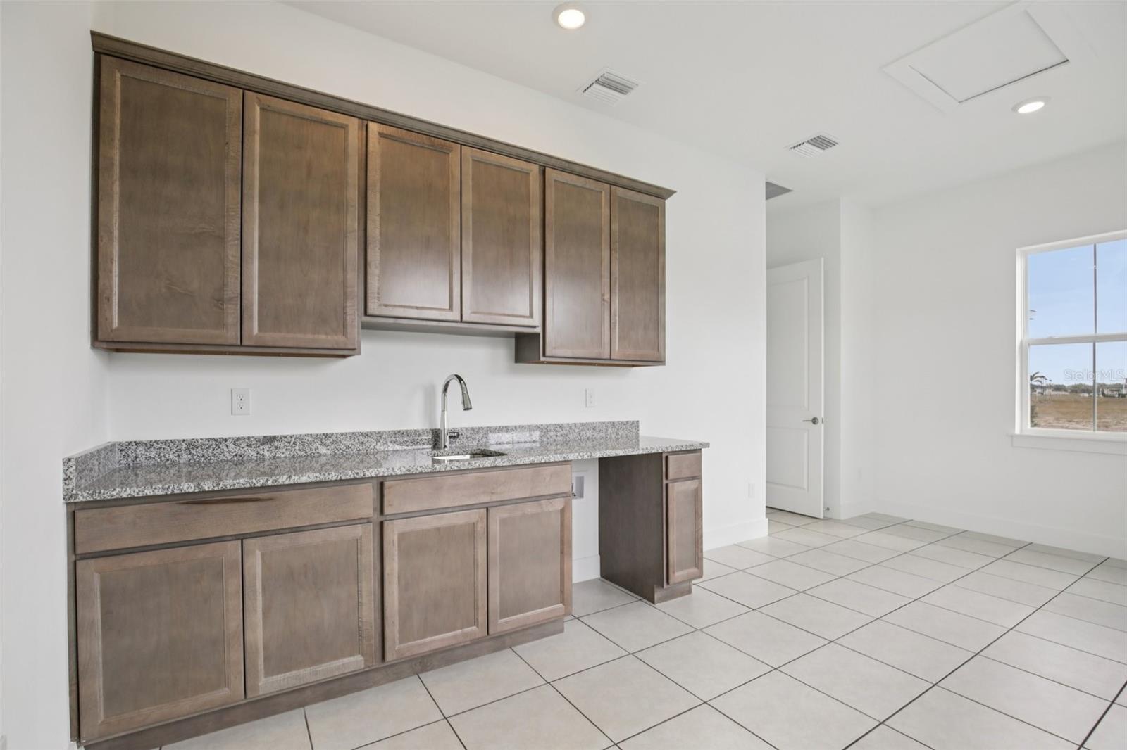 8218 GOLDEN BEACH CT — photo 15