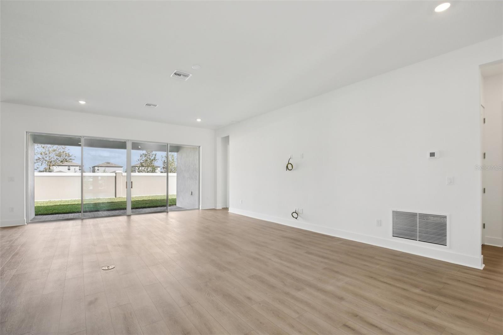 8218 GOLDEN BEACH CT — photo 6