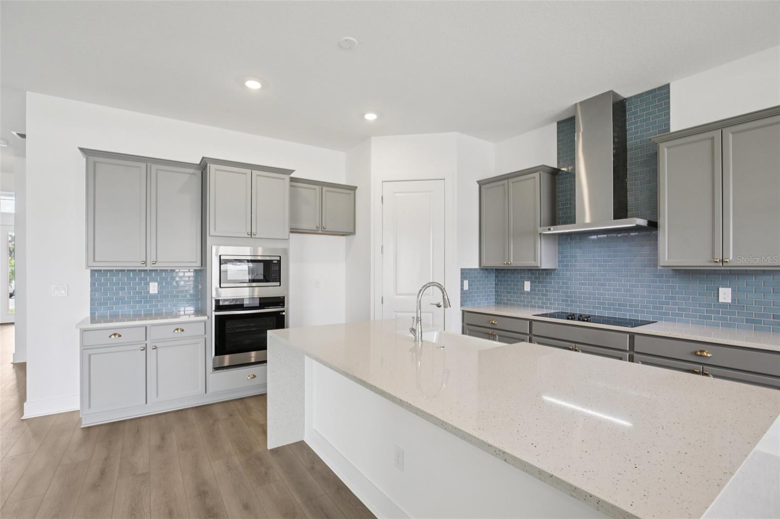 8218 GOLDEN BEACH CT — photo 13