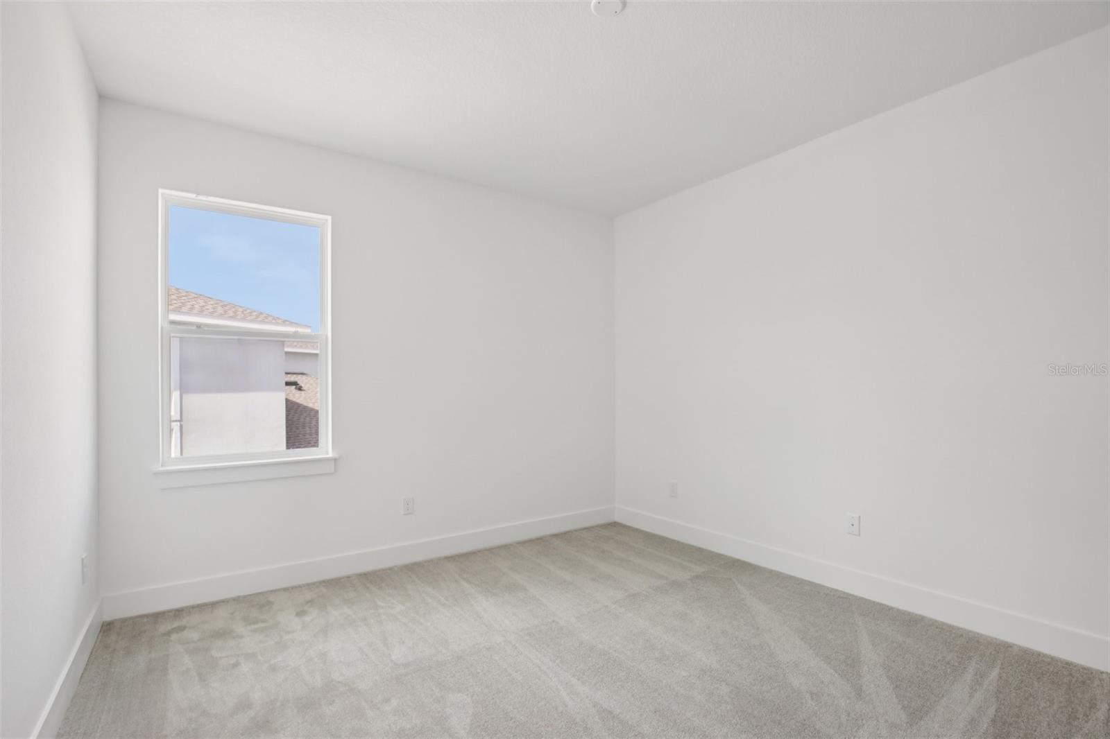 8218 GOLDEN BEACH CT — photo 31