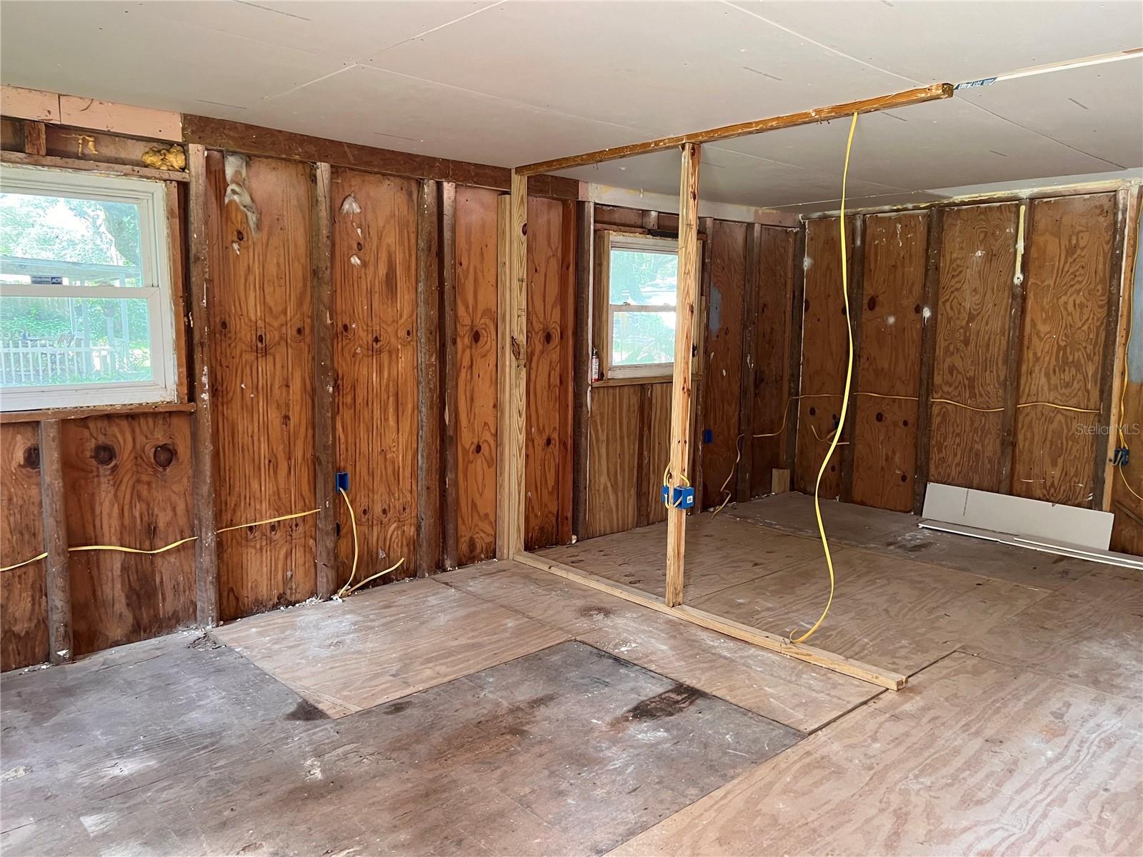 5320 CHERRY AVE — photo 21