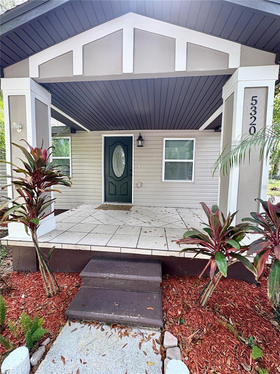 5320 CHERRY AVE — photo 2