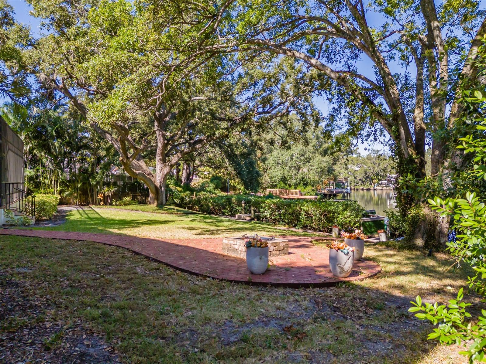 4605 W VASCONIA ST — photo 65