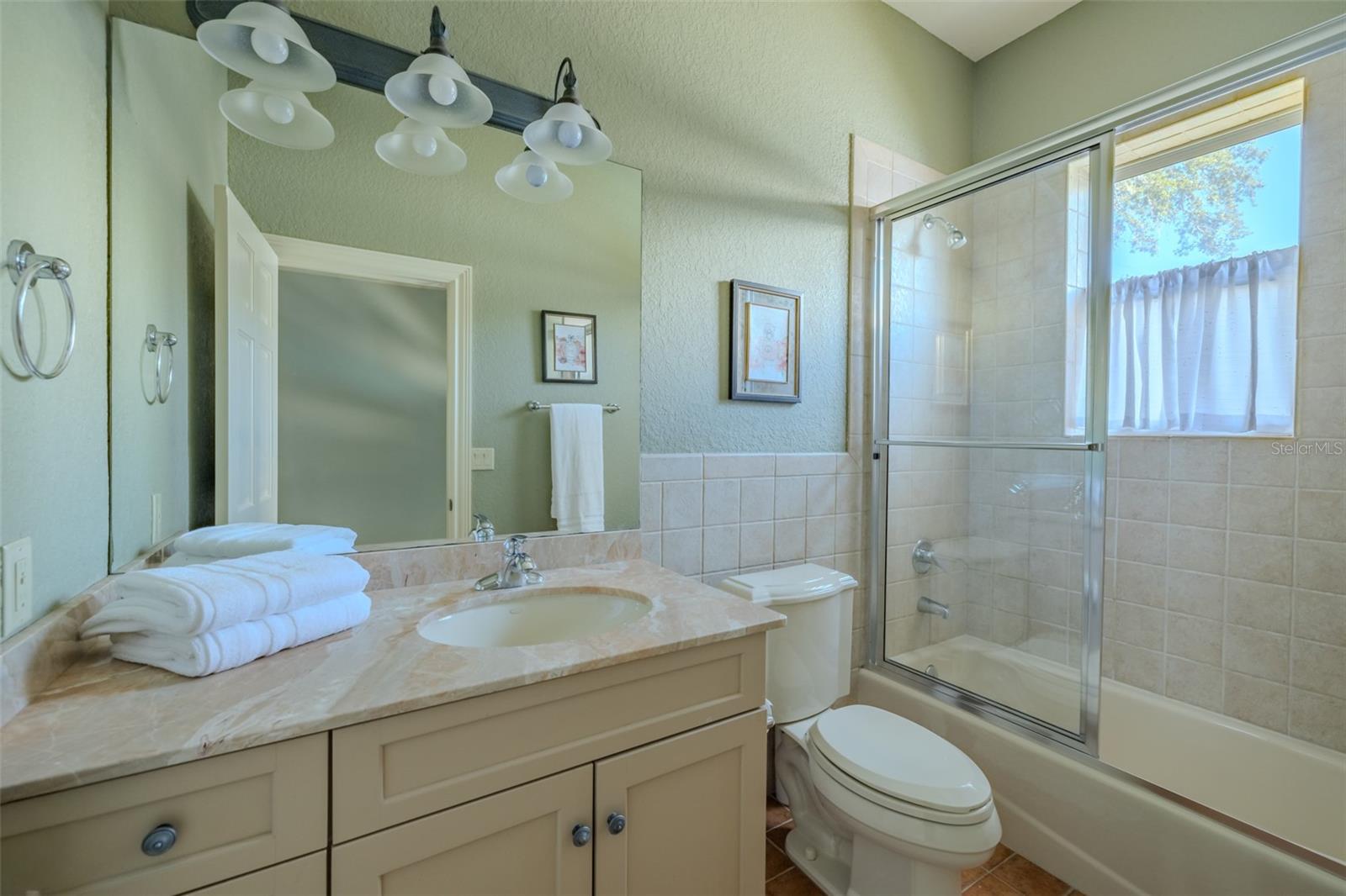 4605 W VASCONIA ST — photo 56