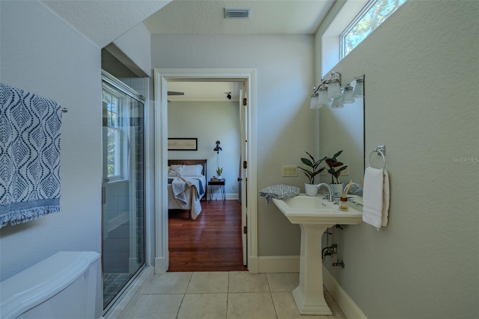 4605 W VASCONIA ST — photo 32