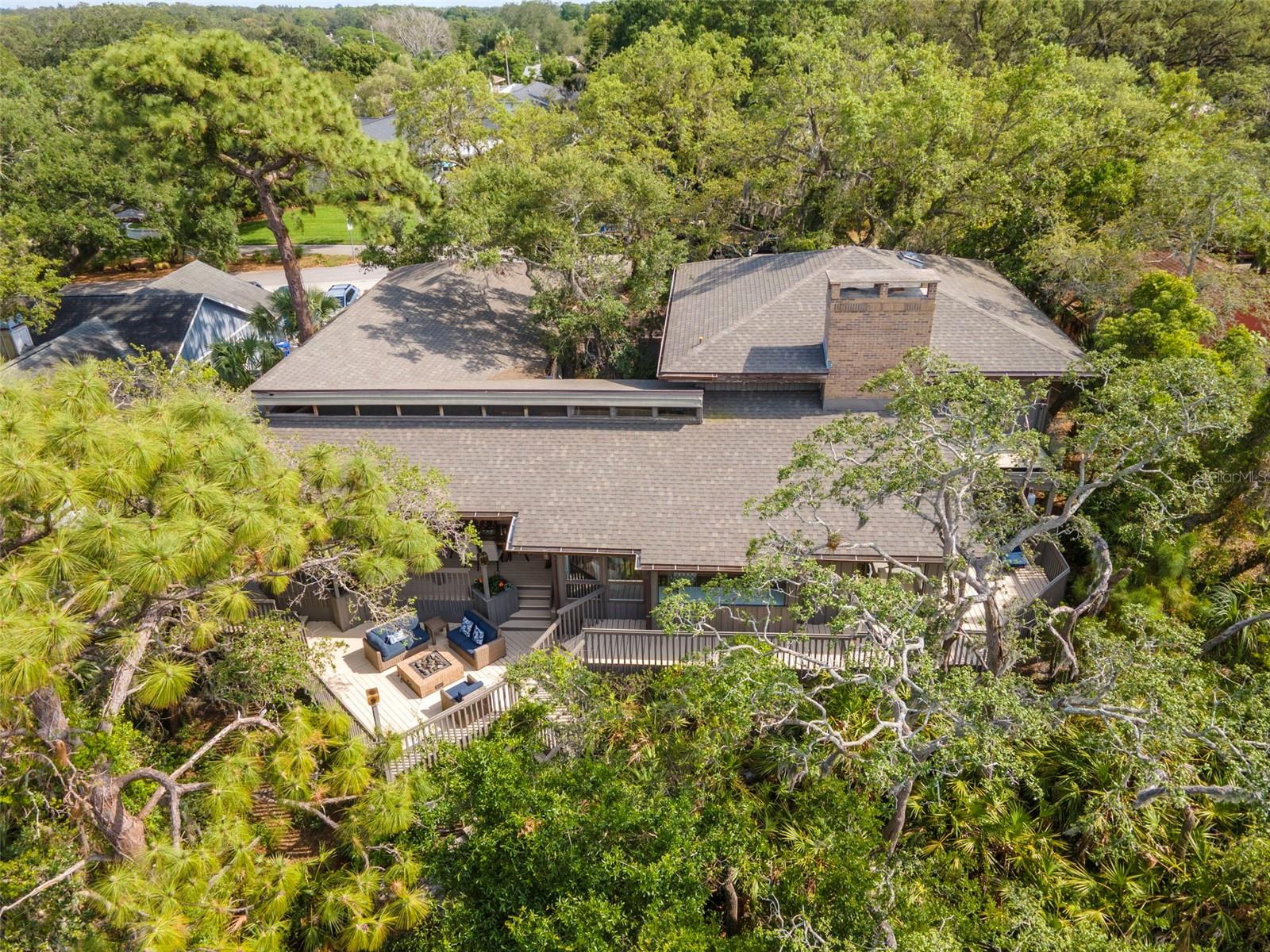 1296 WEYBRIDGE LN — photo 53