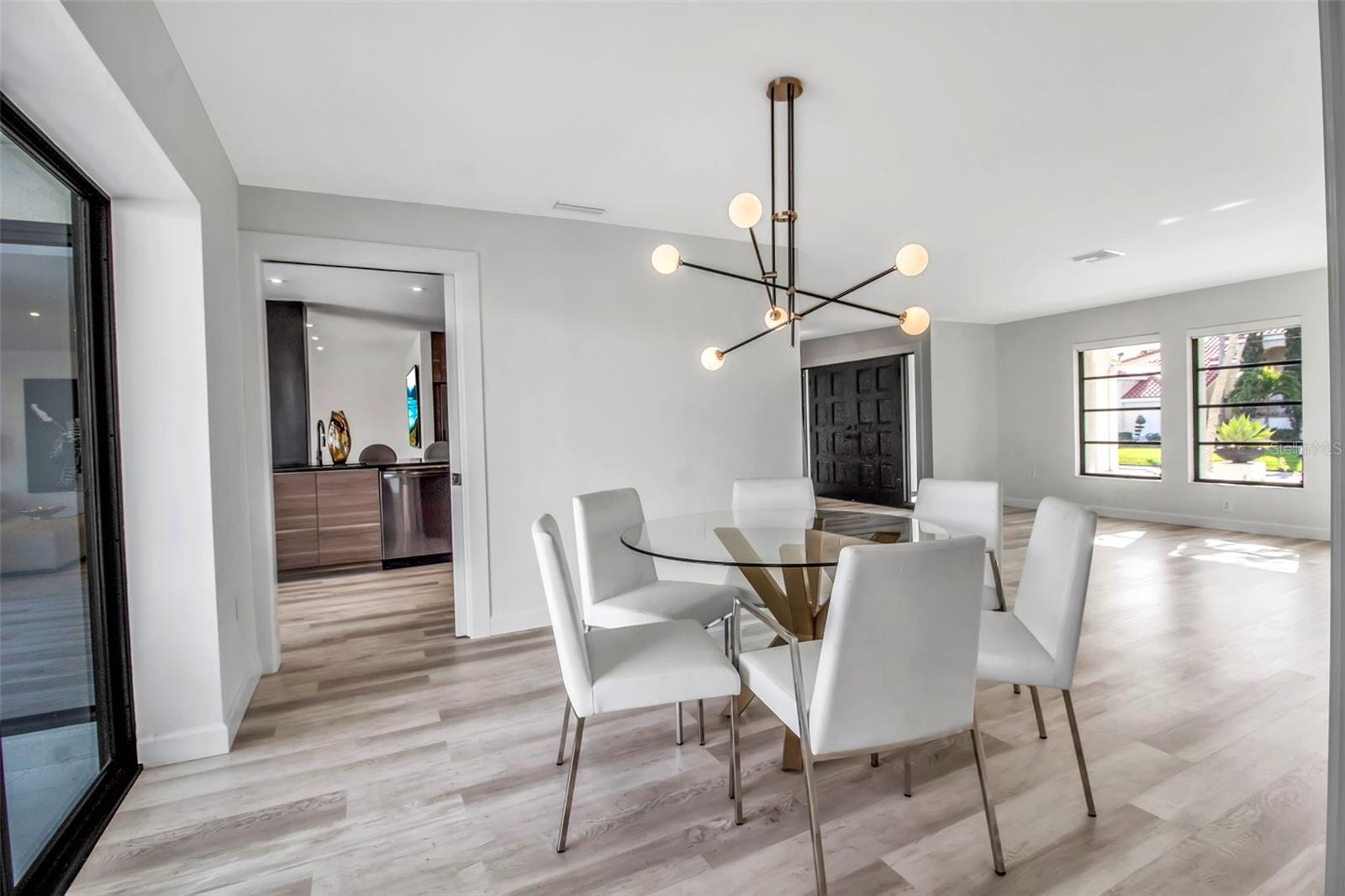 1649 STANFORD LN — photo 8