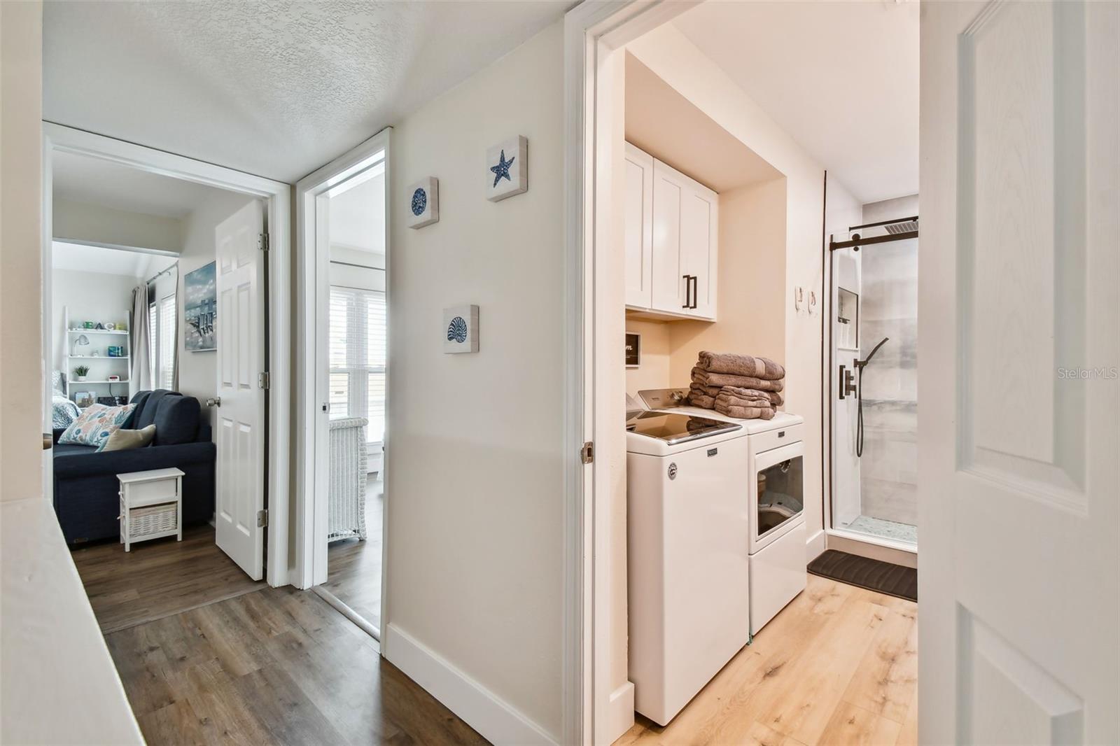 315 MEDALLION BLVD #E — photo 33