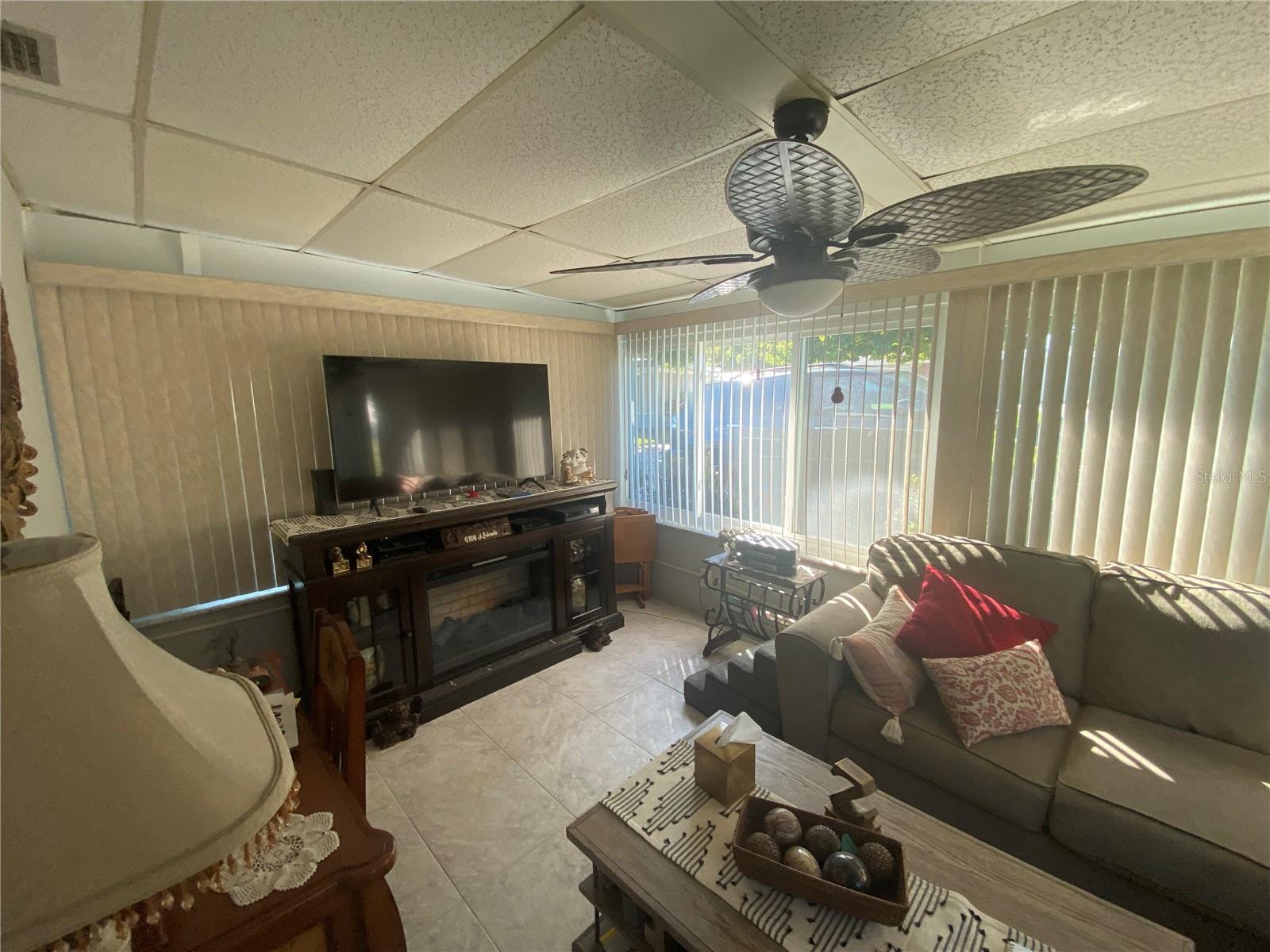 1609 WHITEBRIDGE DR #C — photo 8