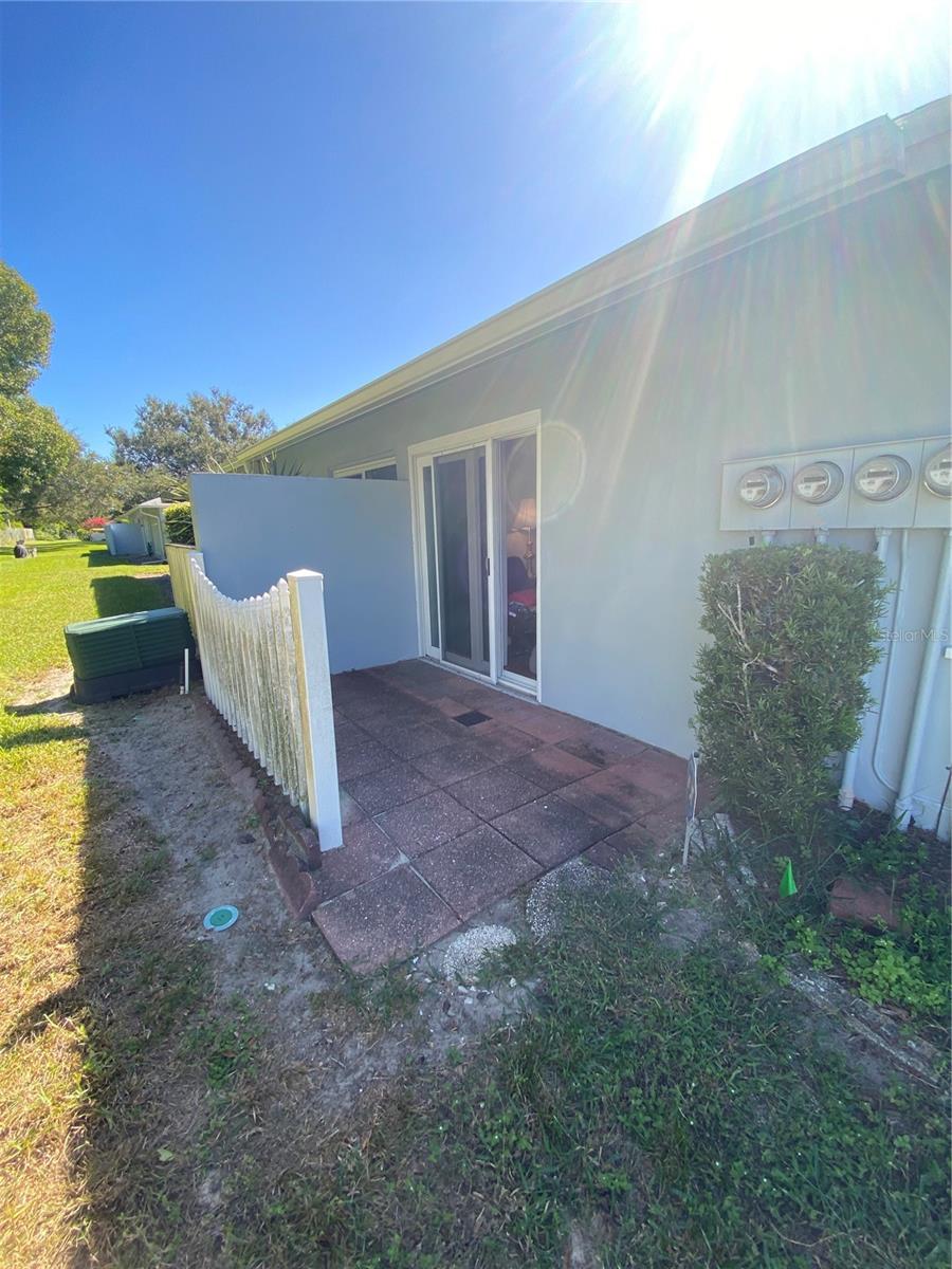 1609 WHITEBRIDGE DR #C — photo 23