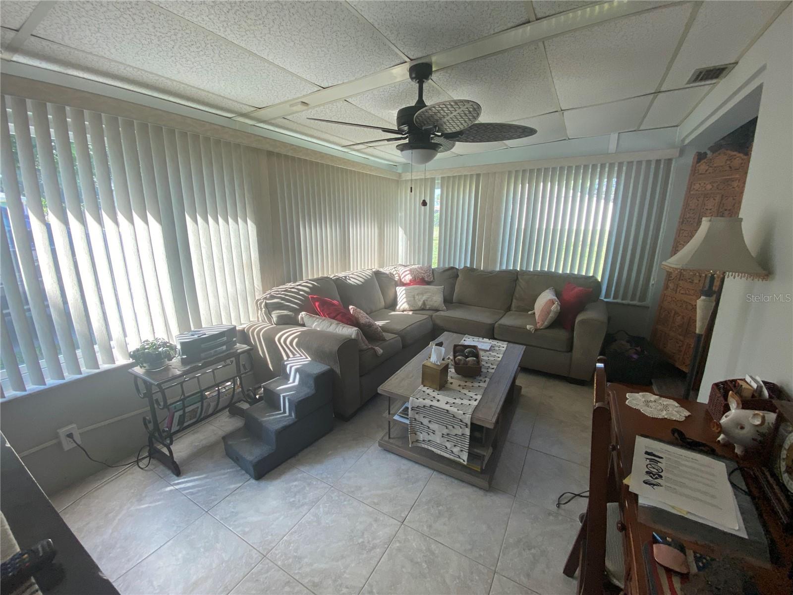 1609 WHITEBRIDGE DR #C — photo 3