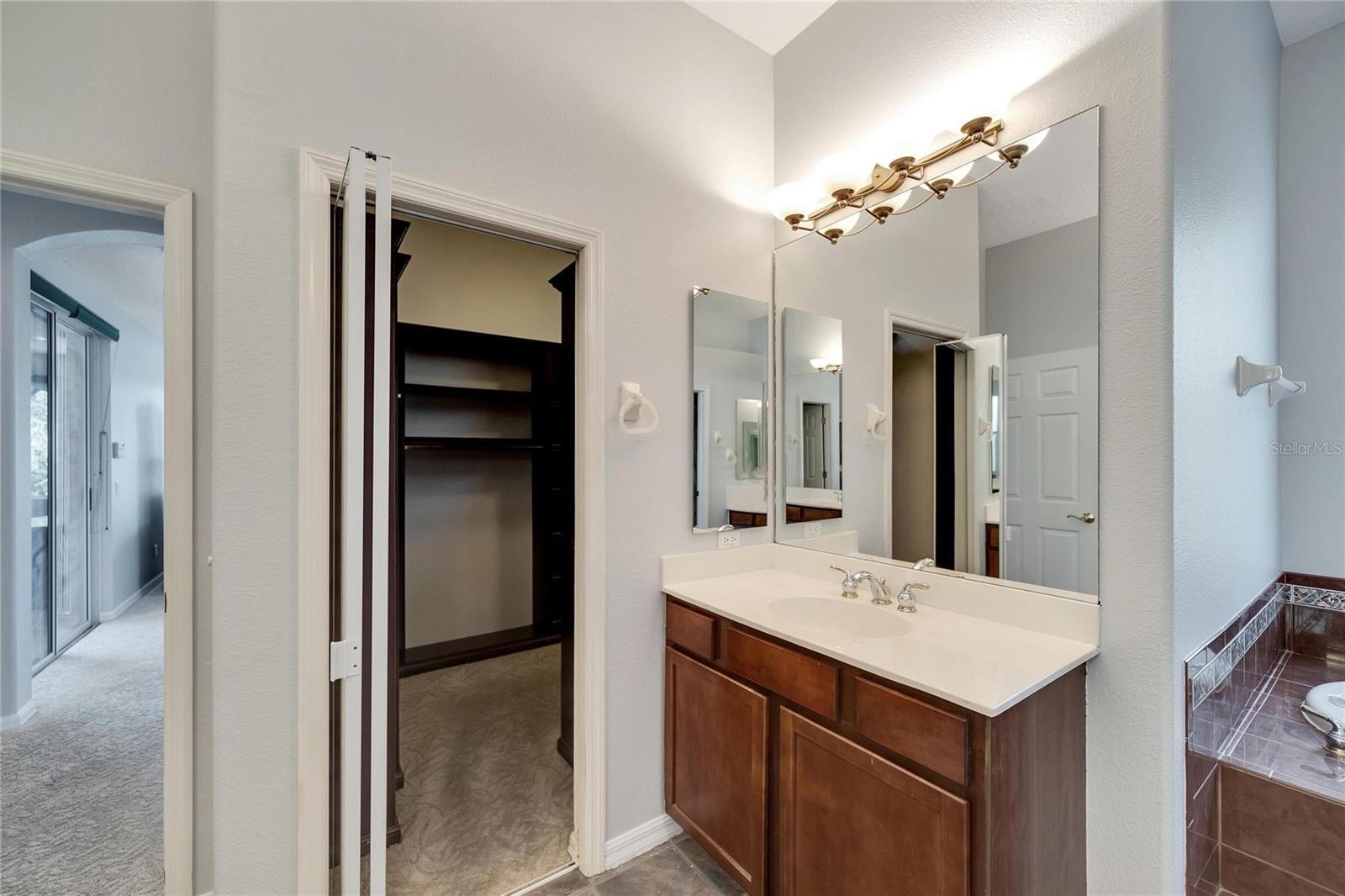 17904 CACHET ISLE DR — photo 34