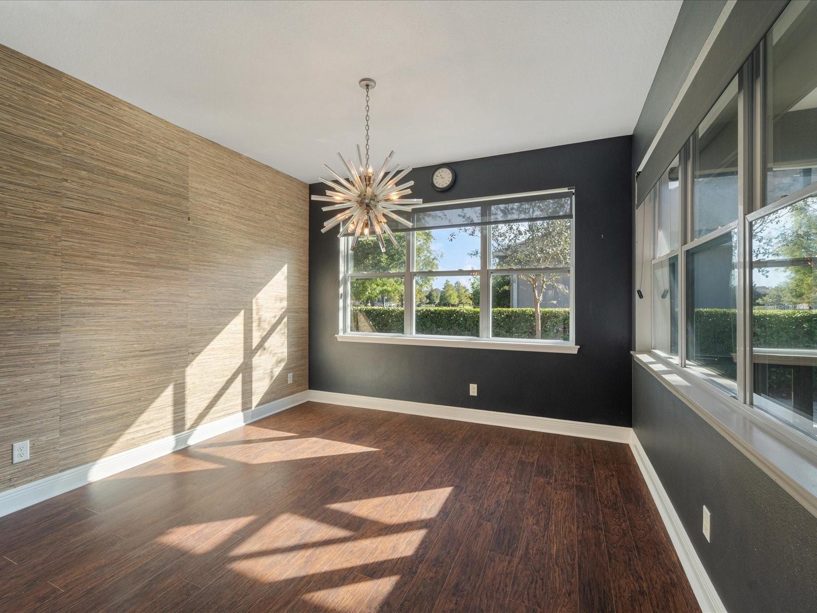 805 MOLLY — photo 11