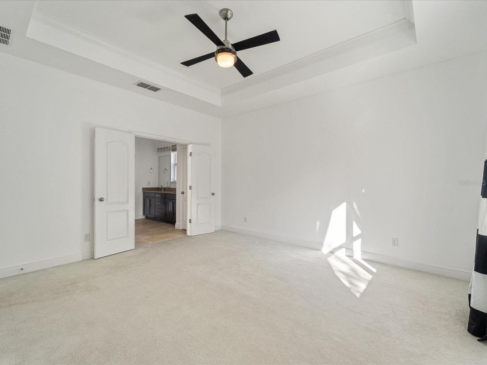 805 MOLLY — photo 14