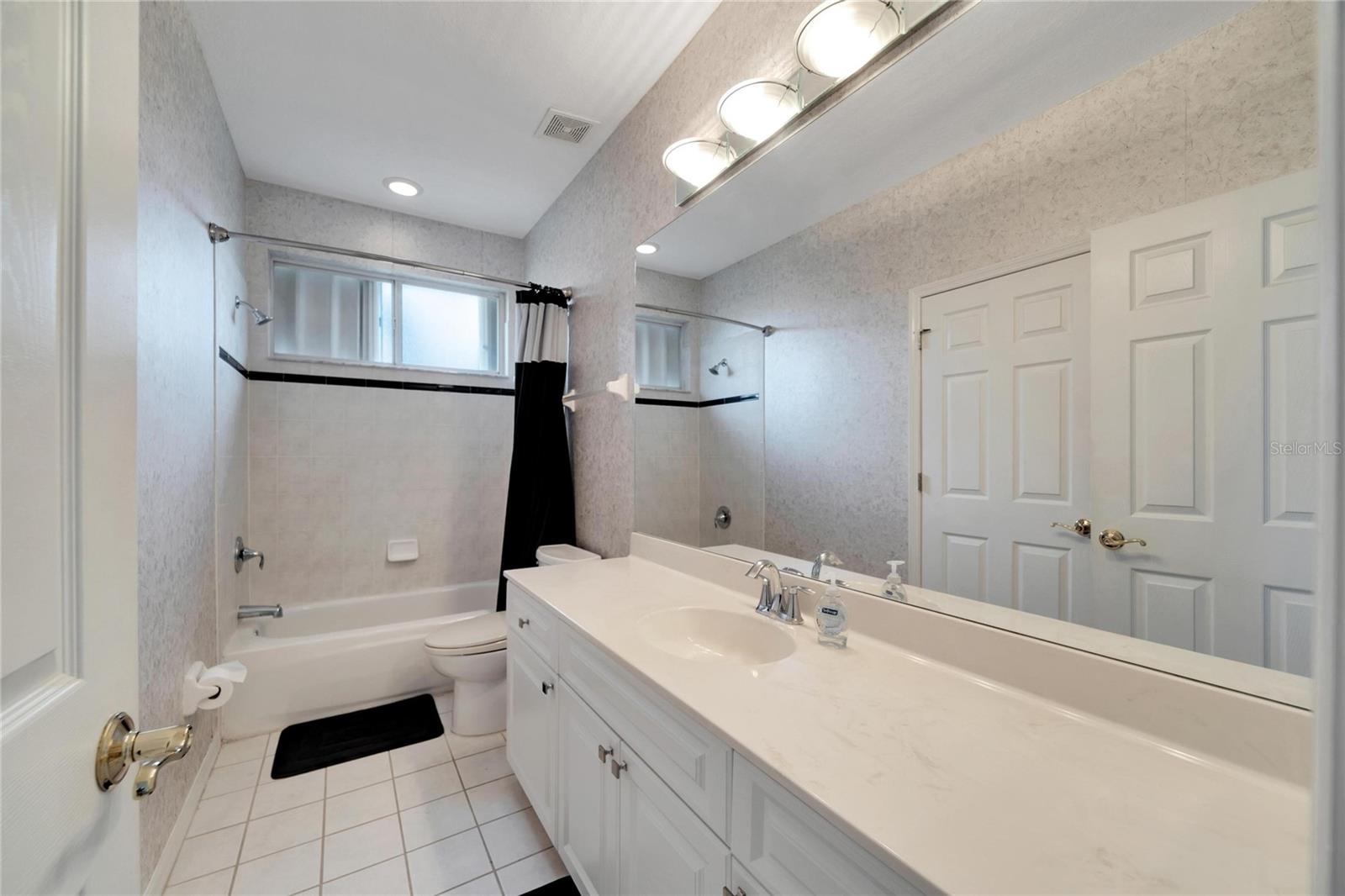 17904 CACHET ISLE DR — photo 43