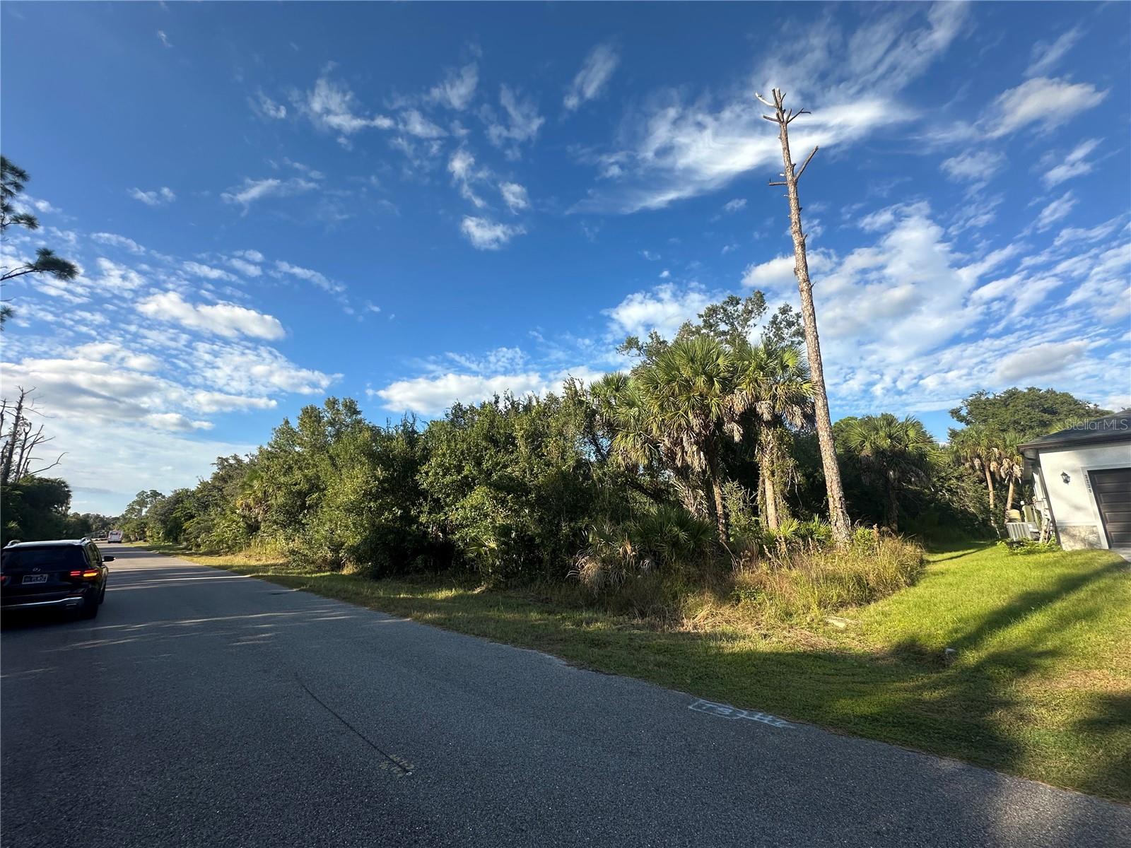 PARLAY LN — photo 2