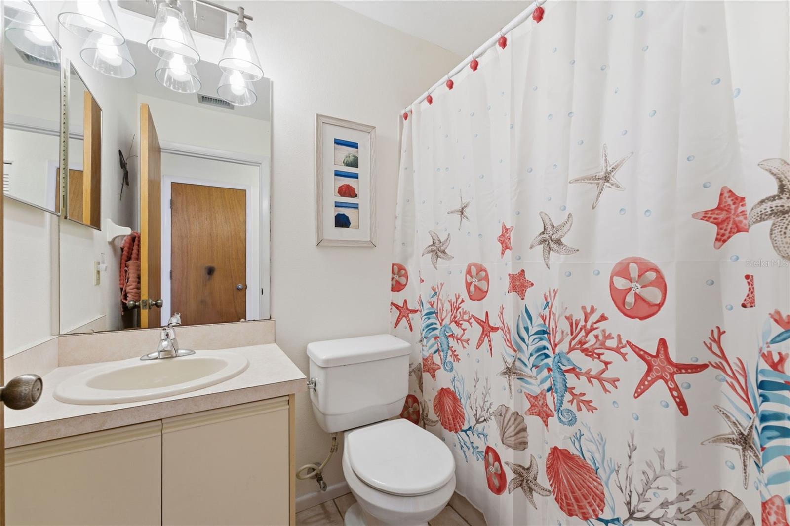 605 APPLE LN — photo 16