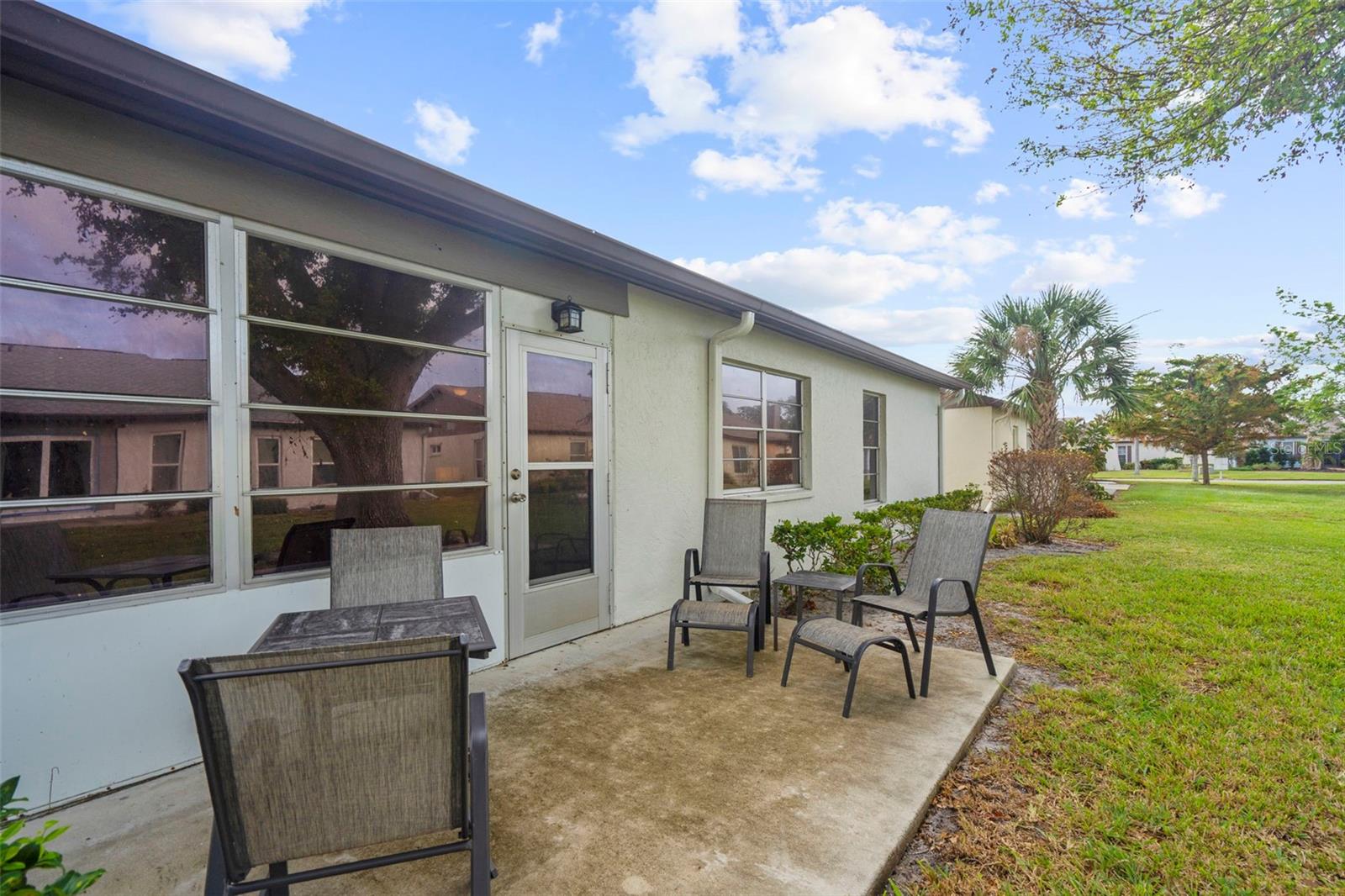 605 APPLE LN — photo 18