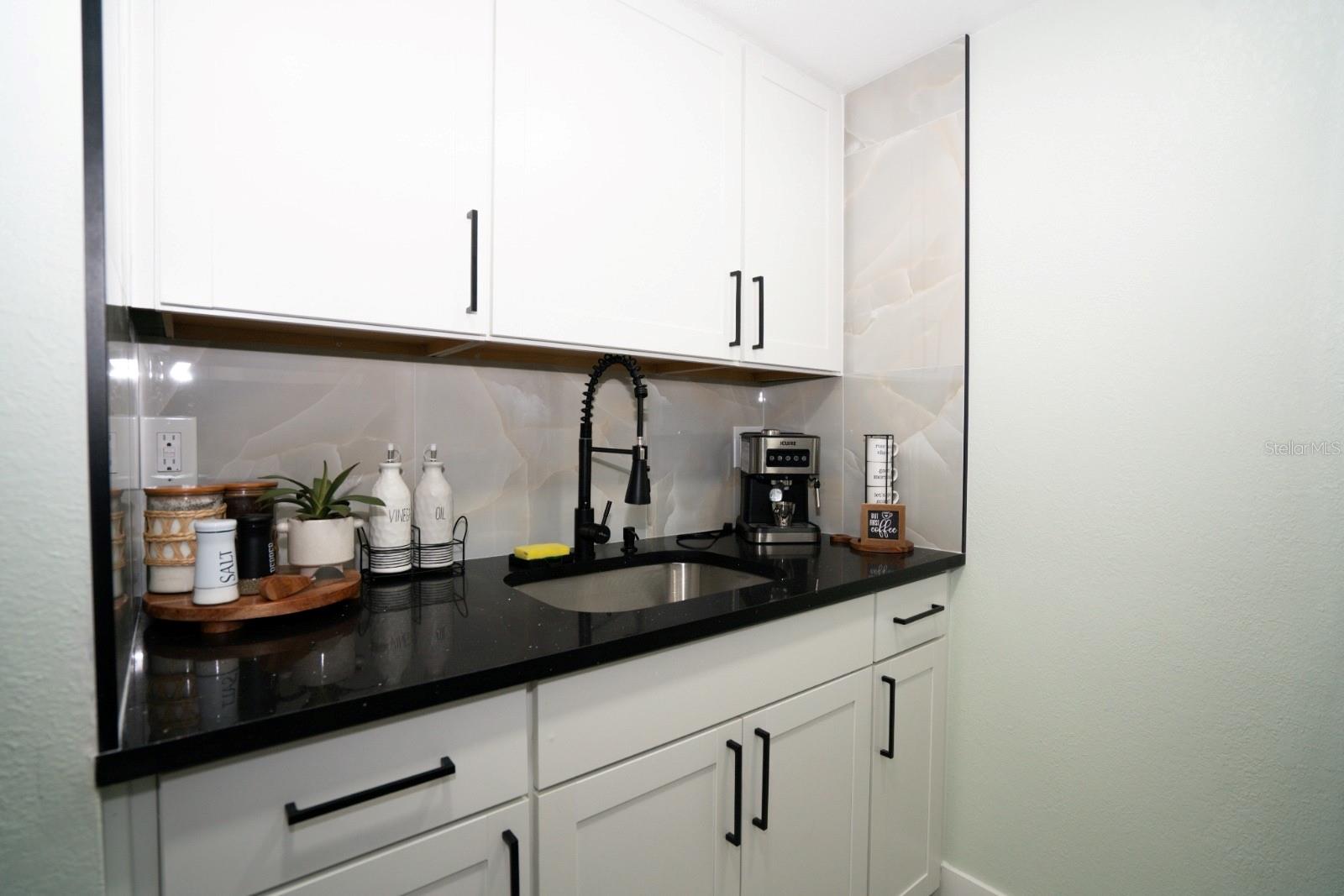 4148 DOLPHIN DR #3 — photo 28