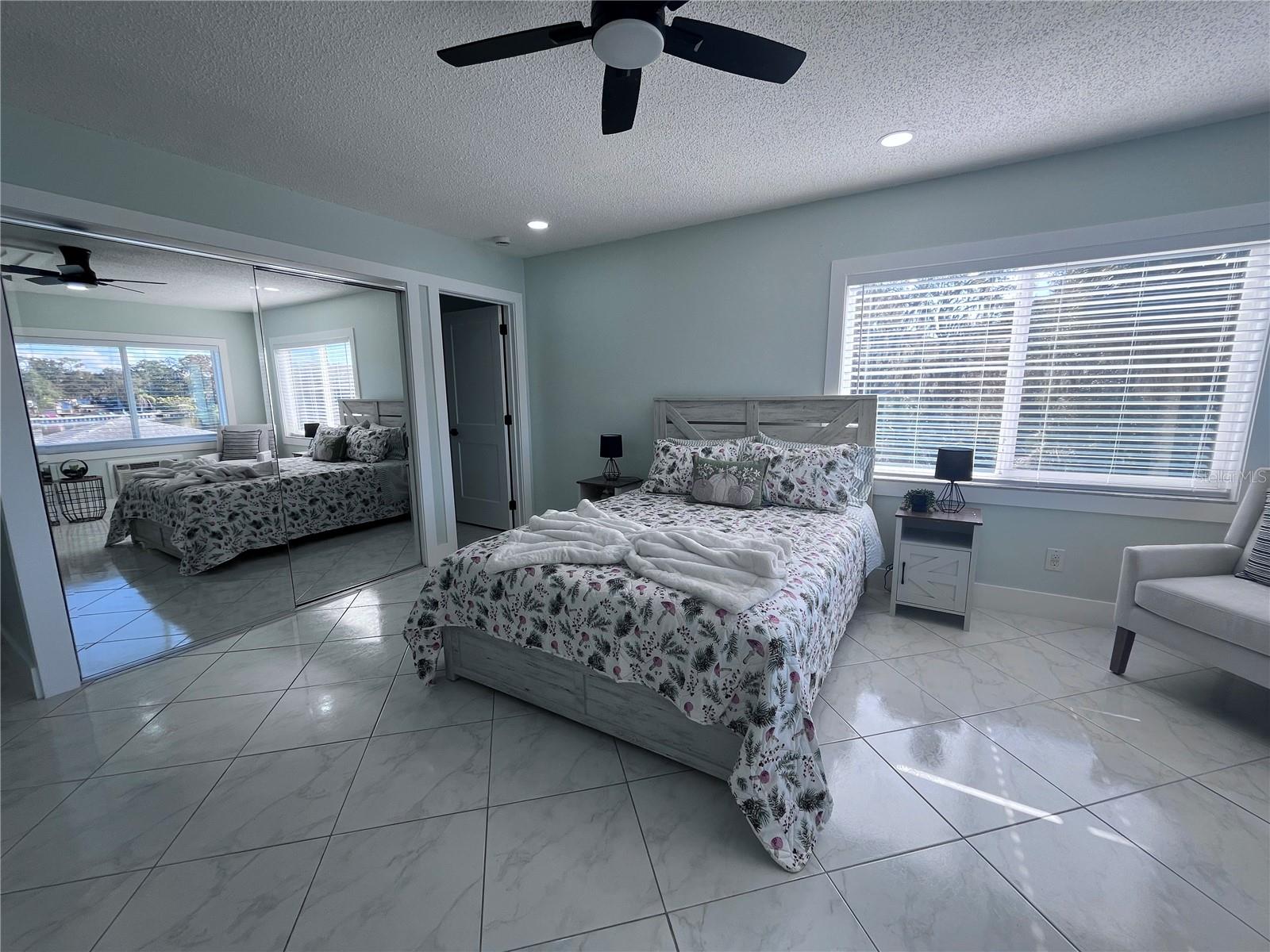 4148 DOLPHIN DR #3 — photo 9