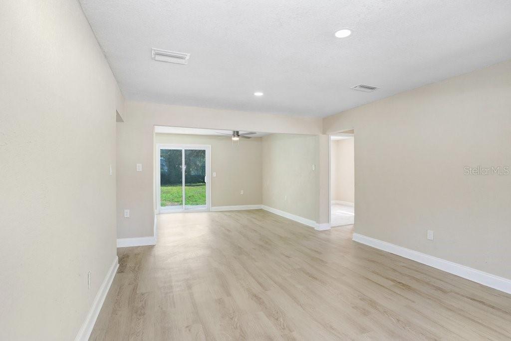 10414 RICHARDSON ST — photo 7