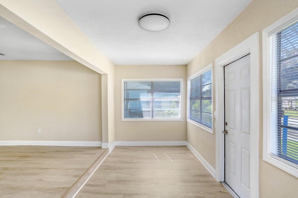 10414 RICHARDSON ST — photo 5