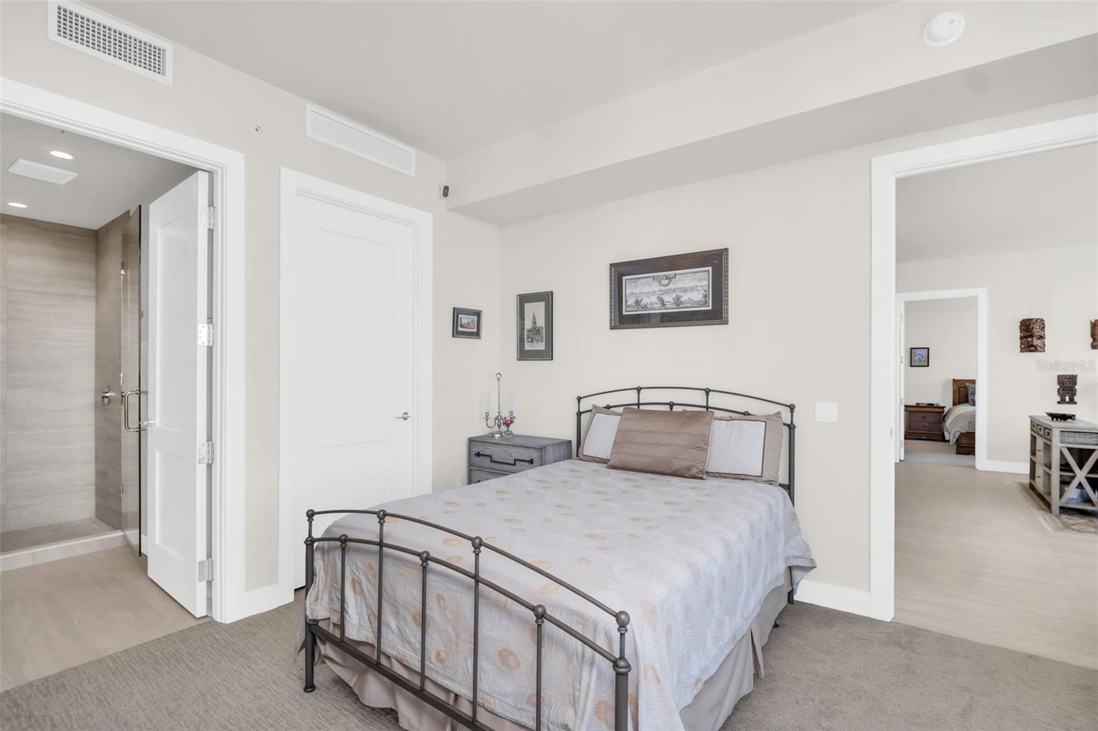 301 1ST ST S #3305 — photo 30