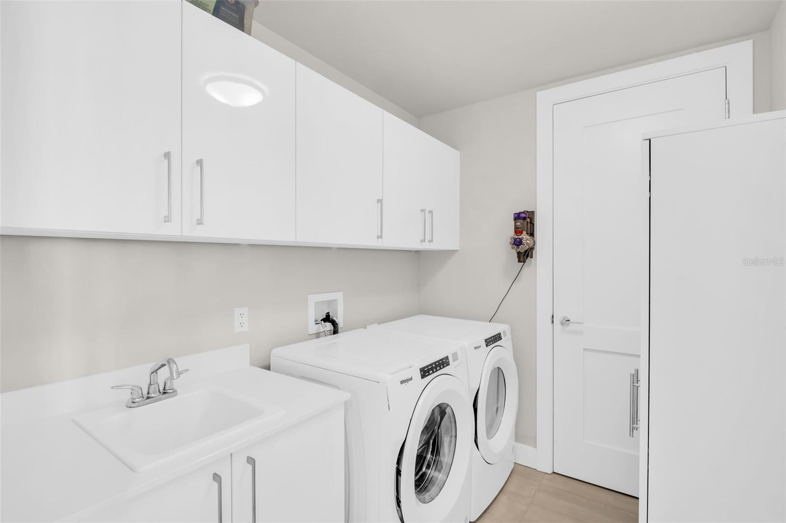 301 1ST ST S #3305 — photo 36