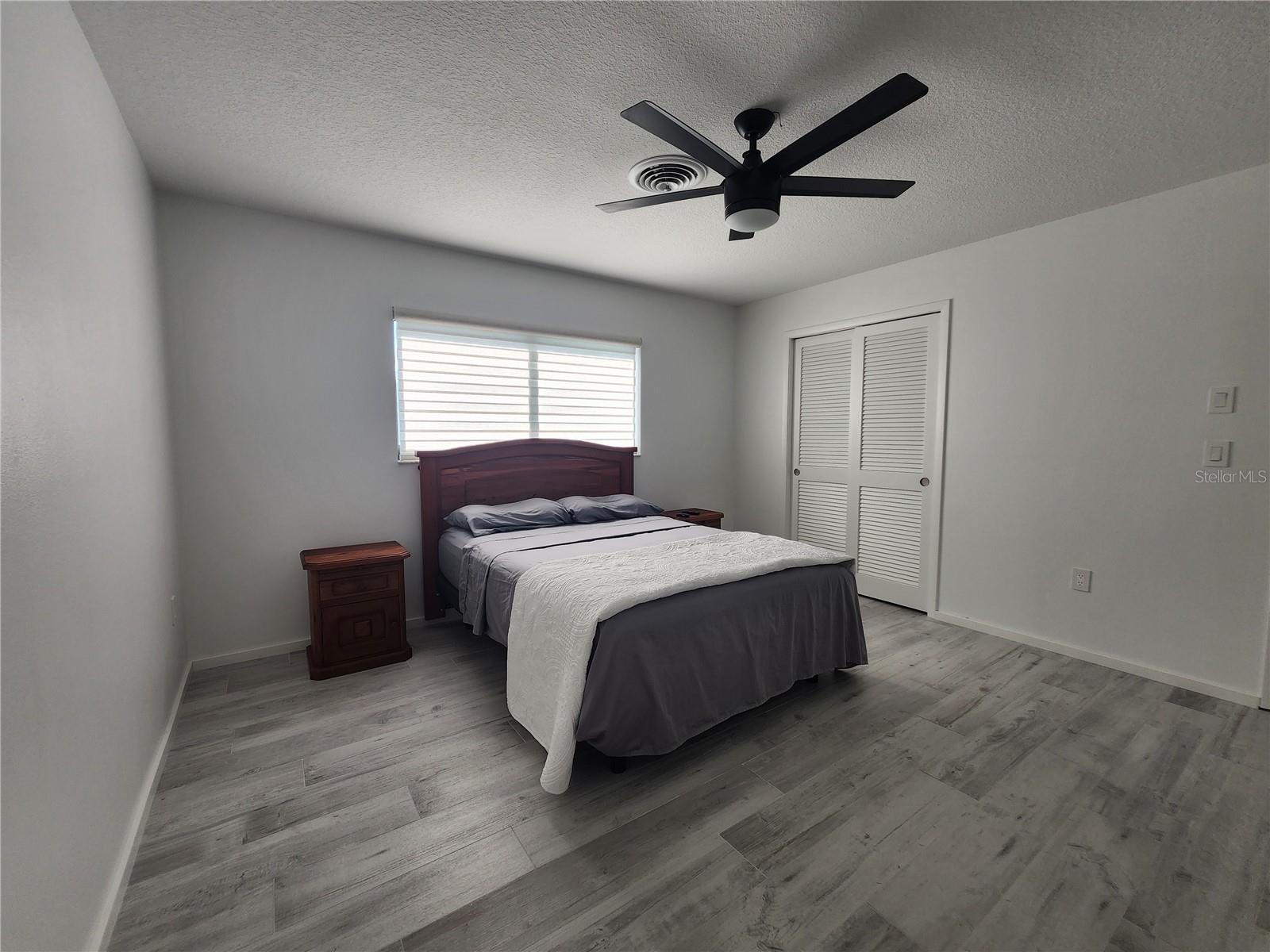 900 CRESTWOOD RD — photo 14