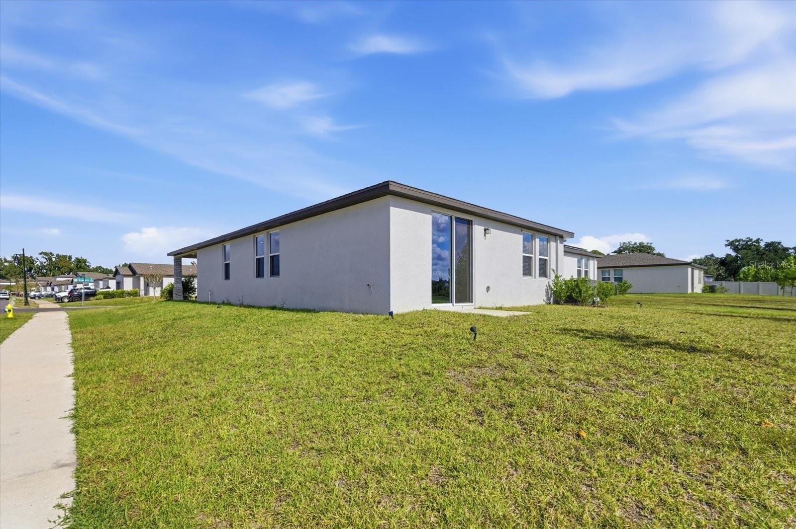 2301 E NEWSOME RD — photo 28