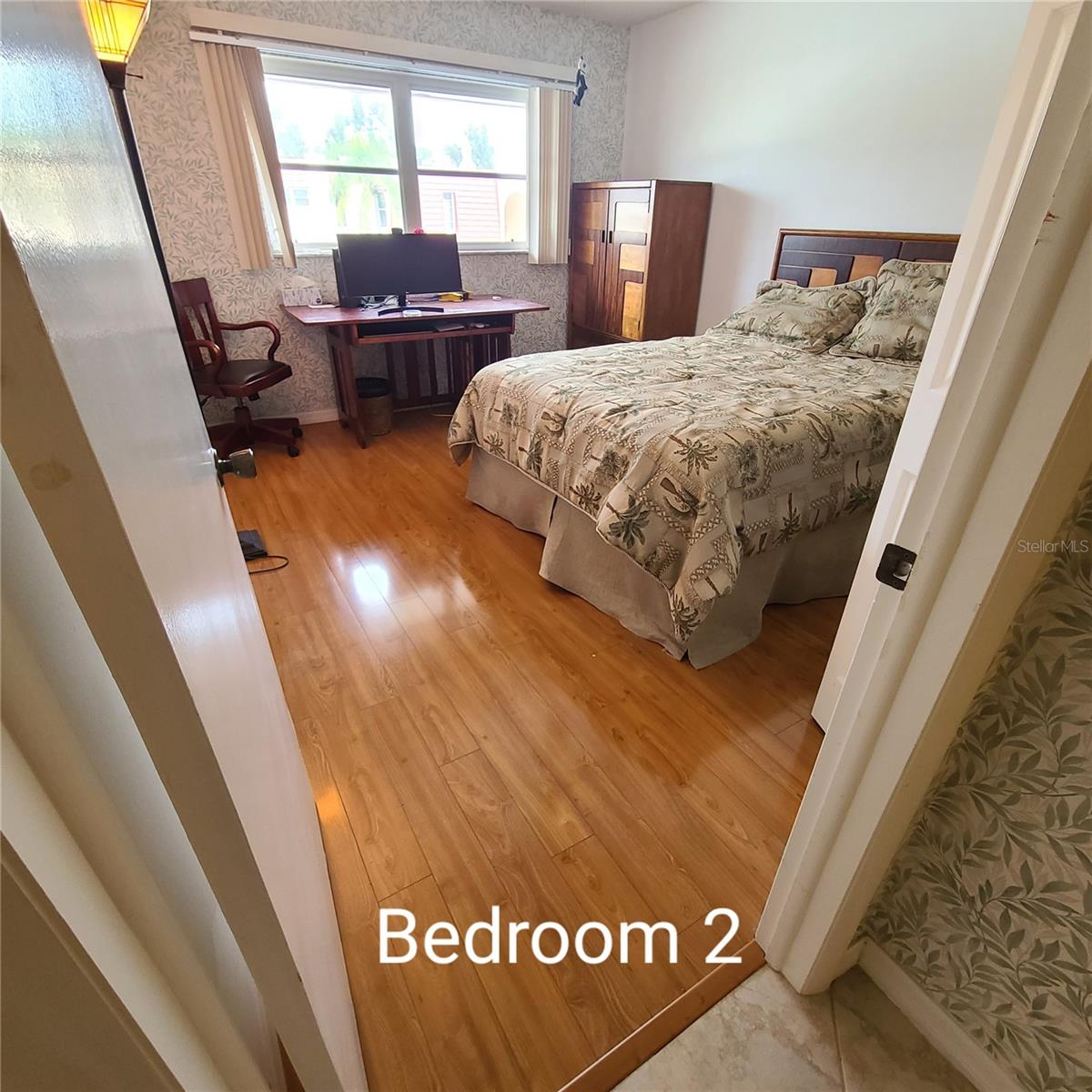220 BUTTONWOOD CIR #220 — photo 33