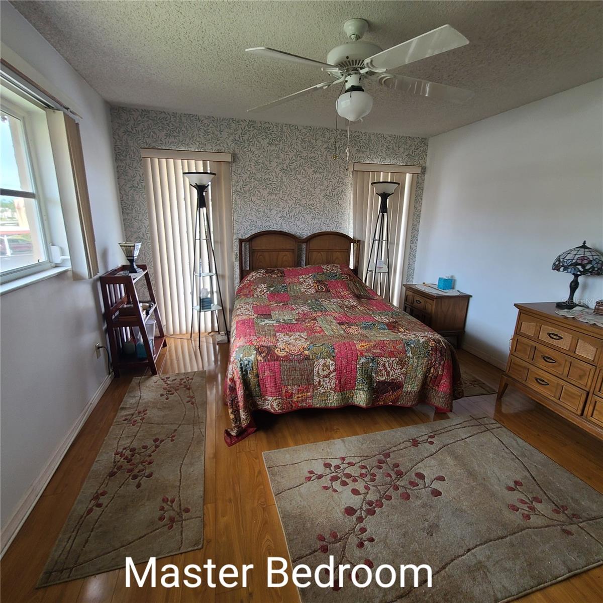 220 BUTTONWOOD CIR #220 — photo 21