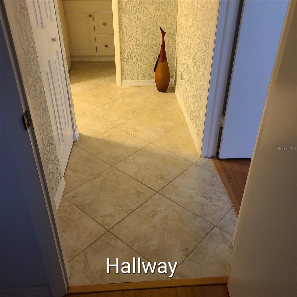 220 BUTTONWOOD CIR #220 — photo 19