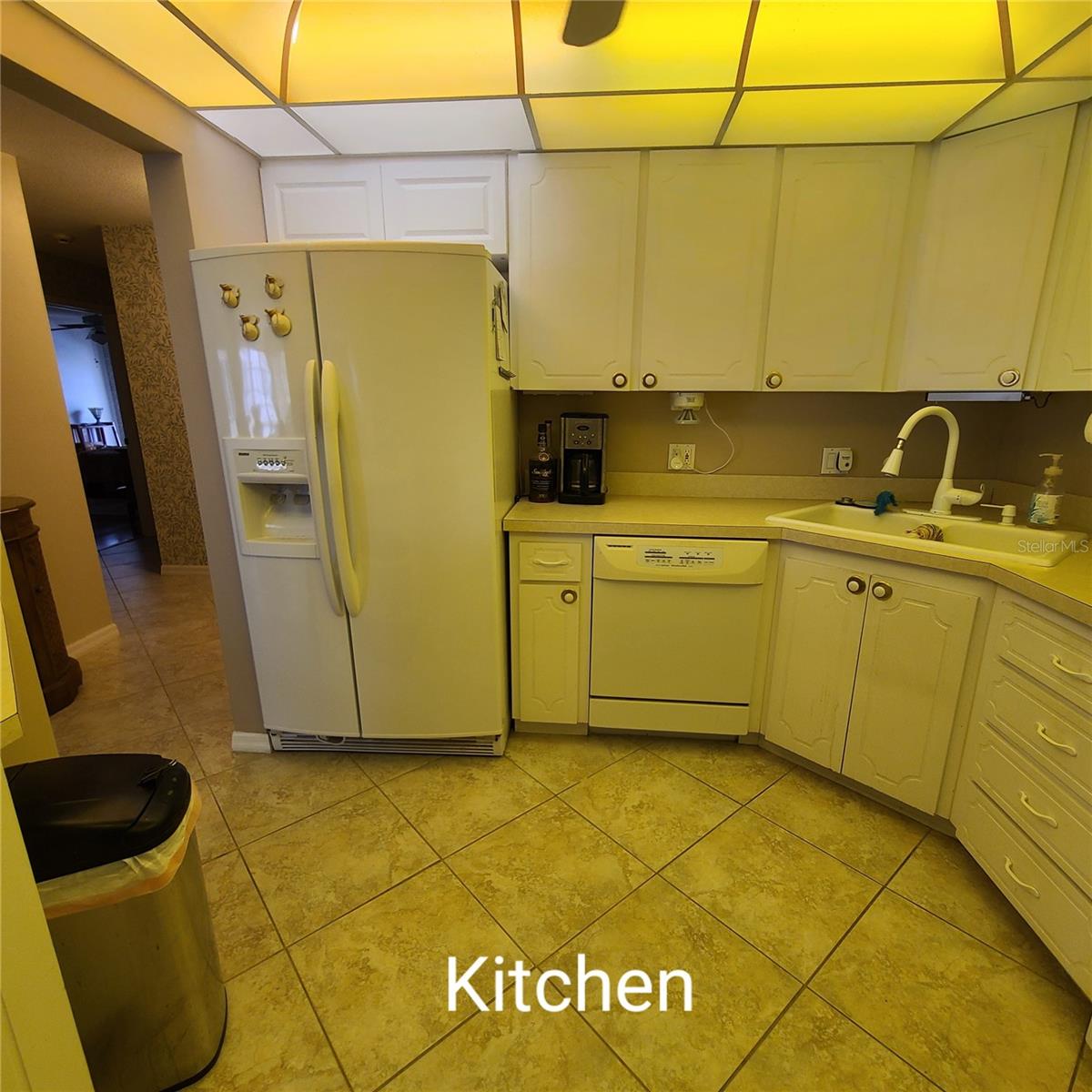 220 BUTTONWOOD CIR #220 — photo 15