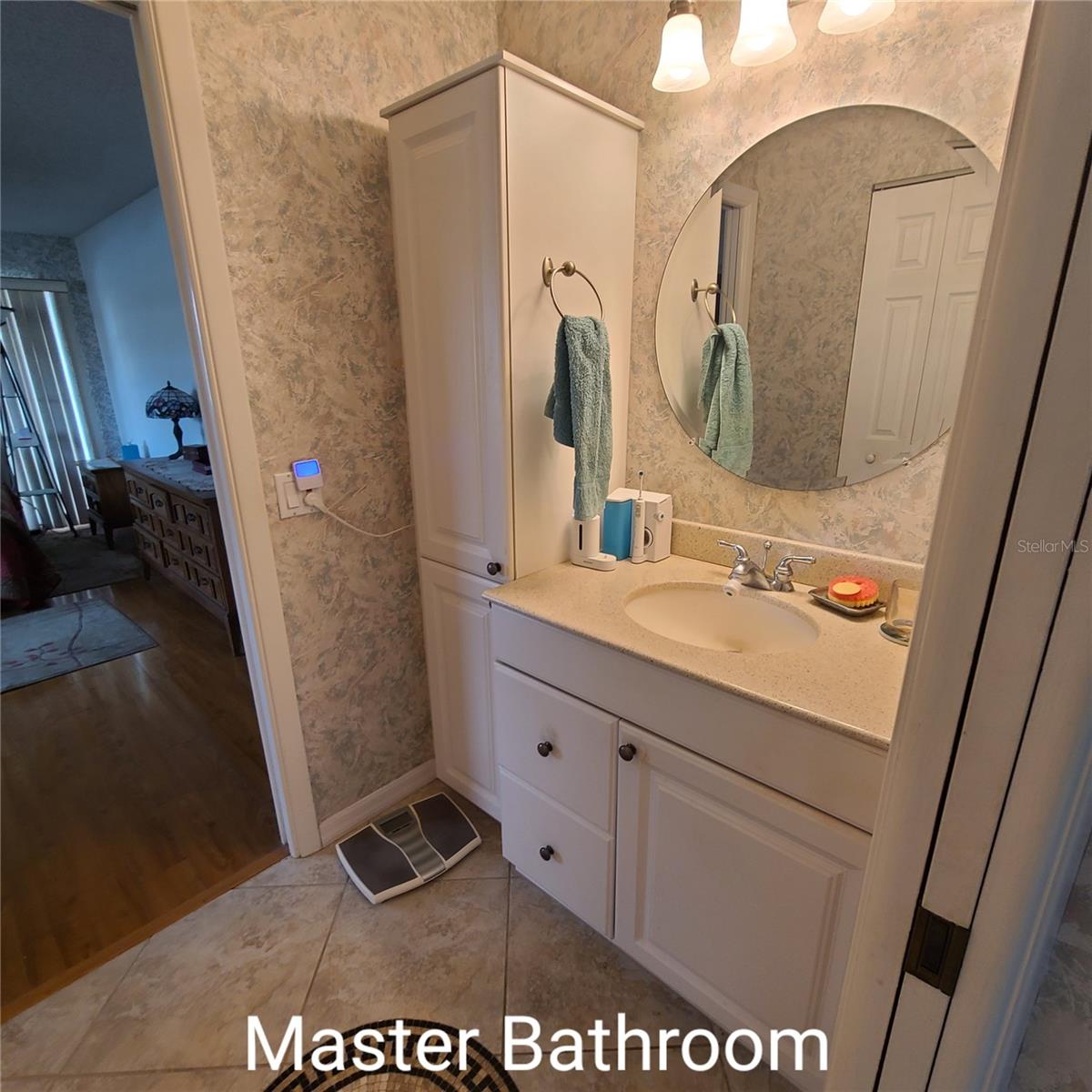 220 BUTTONWOOD CIR #220 — photo 28