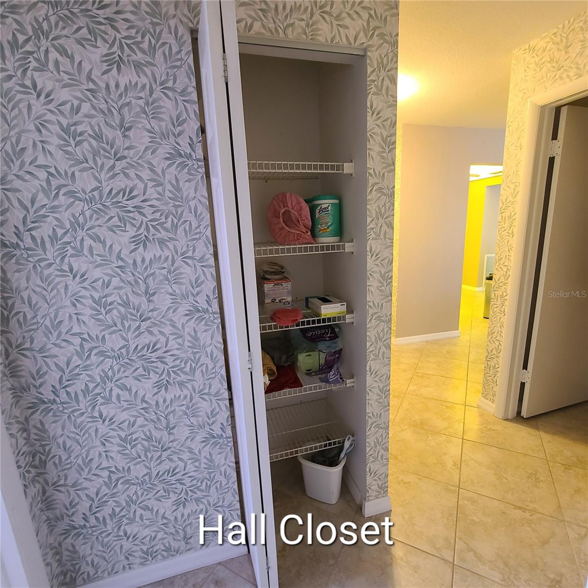 220 BUTTONWOOD CIR #220 — photo 18