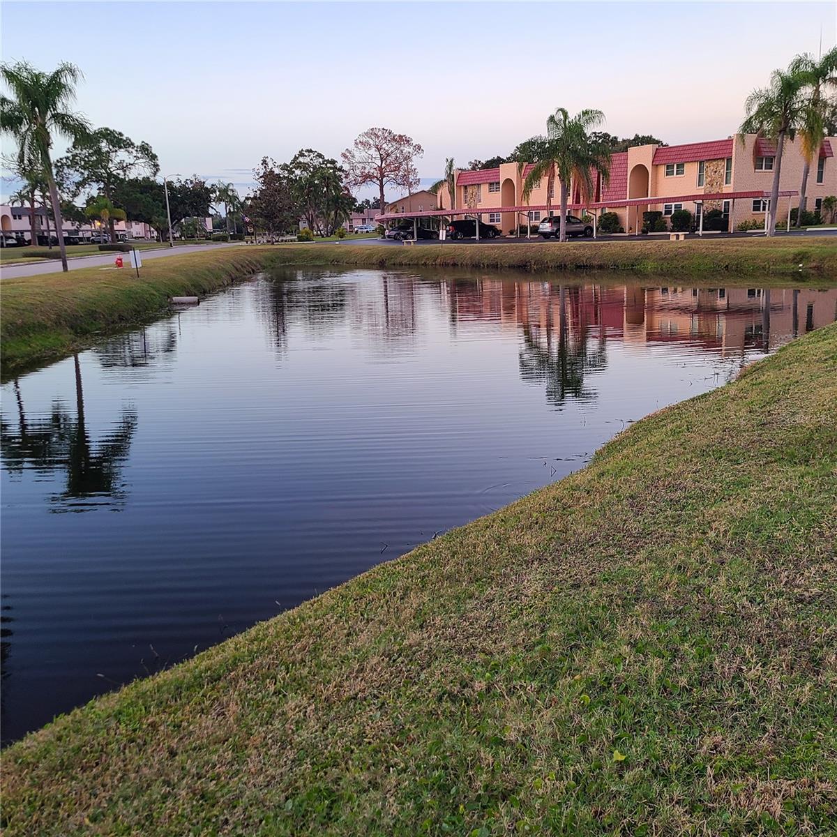 220 BUTTONWOOD CIR #220 — photo 52