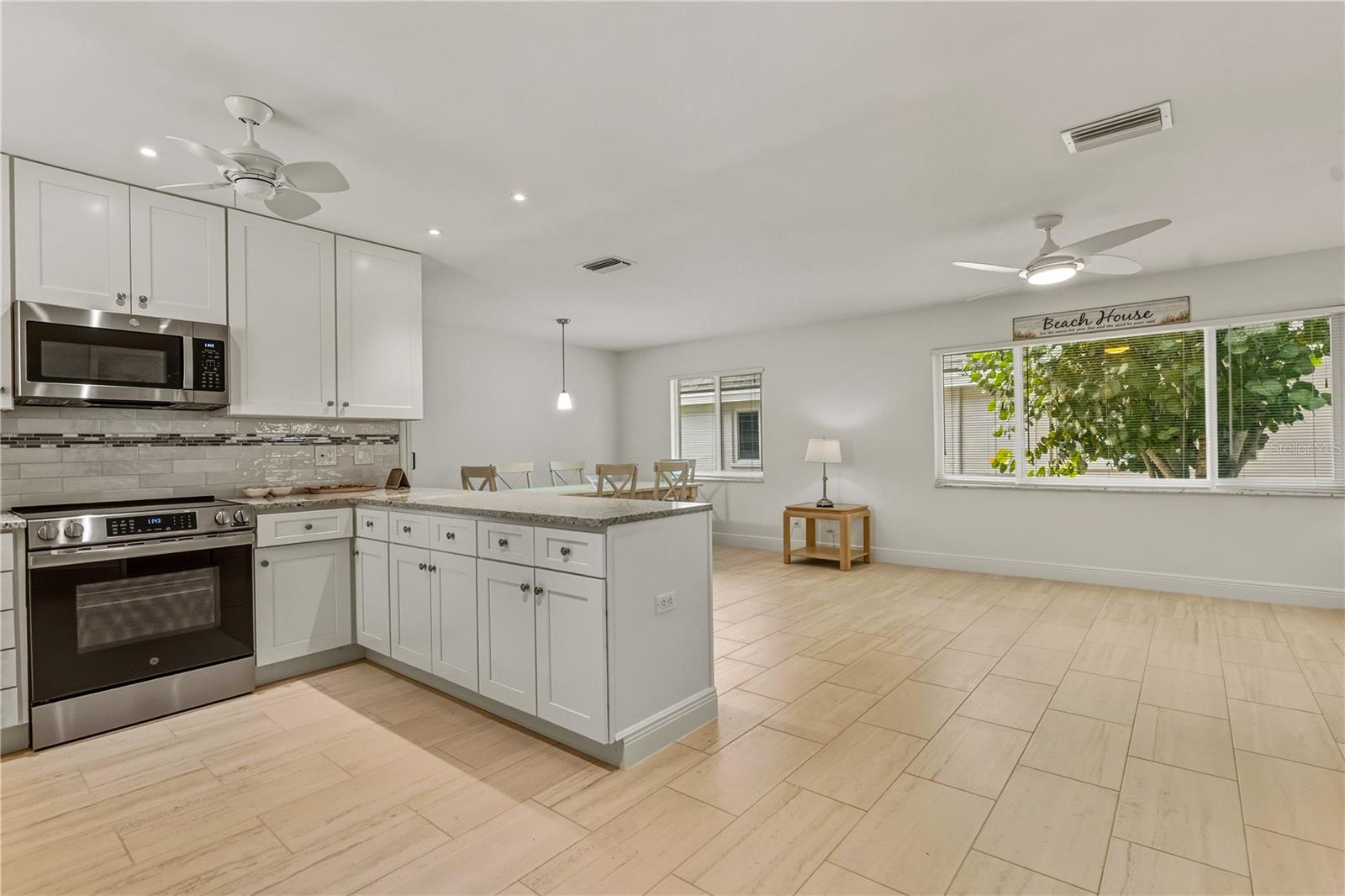 1900 BENJAMIN FRANKLIN DR #V12 — photo 15