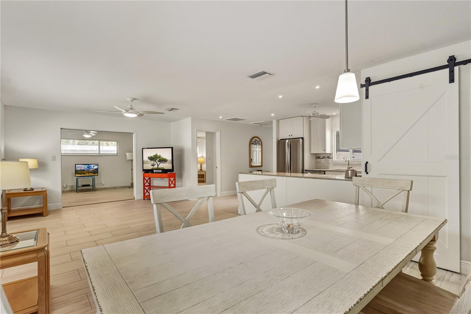 1900 BENJAMIN FRANKLIN DR #V12 — photo 20