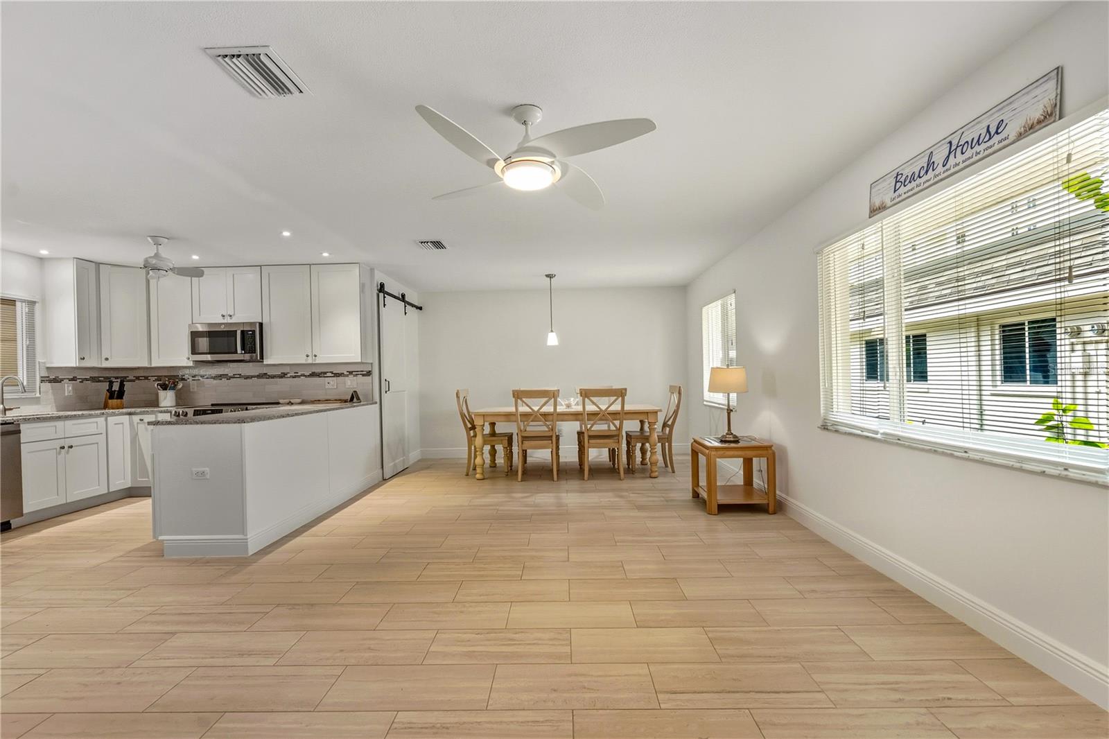 1900 BENJAMIN FRANKLIN DR #V12 — photo 16