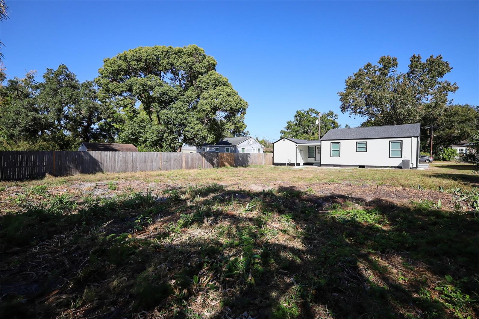 807 E NORFOLK ST — photo 29