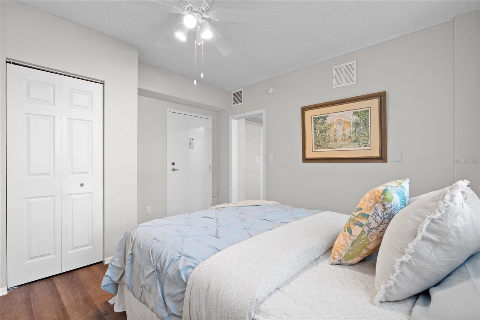 411 1ST AVE N #307 — photo 9