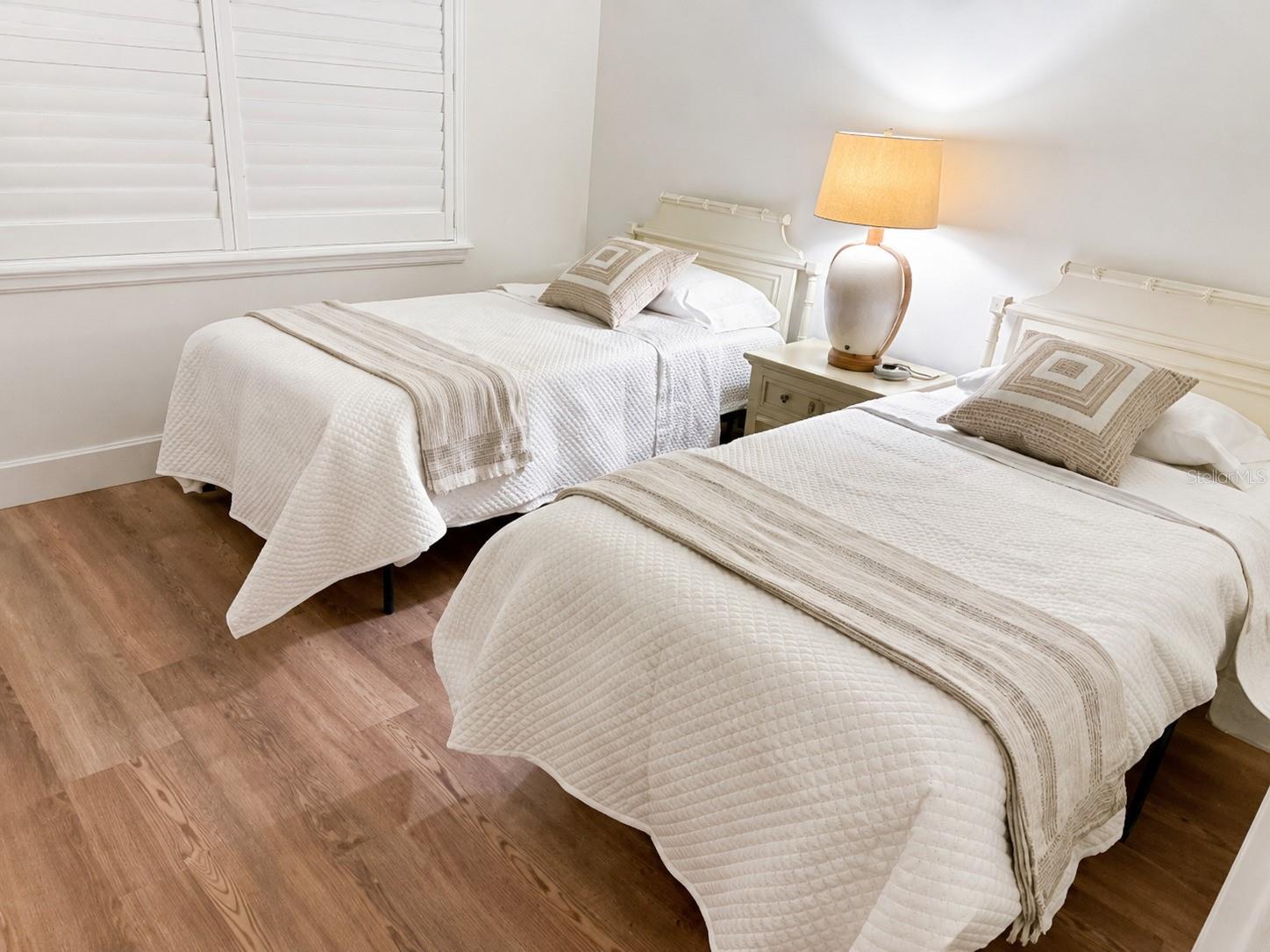 540 NEPTUNE AVE #7 — photo 14