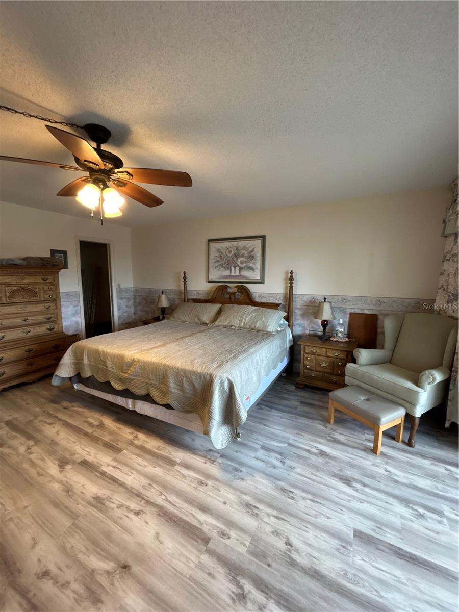 4775 COVE CIR #1202 — photo 20