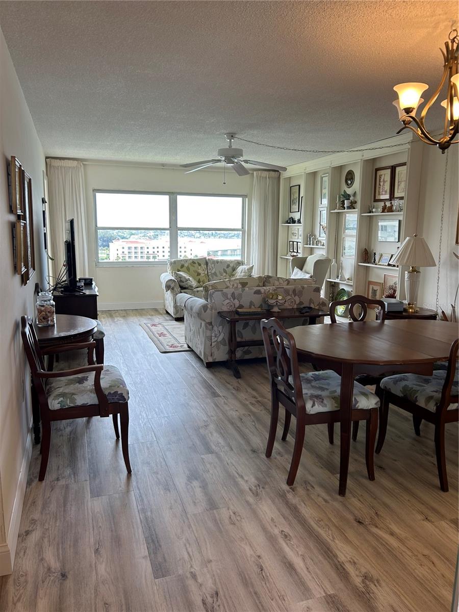 4775 COVE CIR #1202 — photo 4