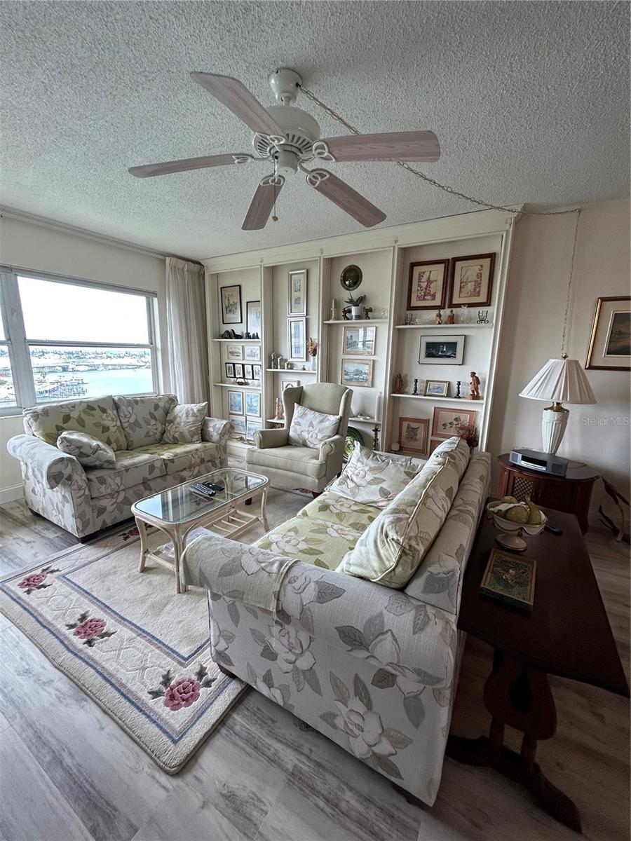 4775 COVE CIR #1202 — photo 8