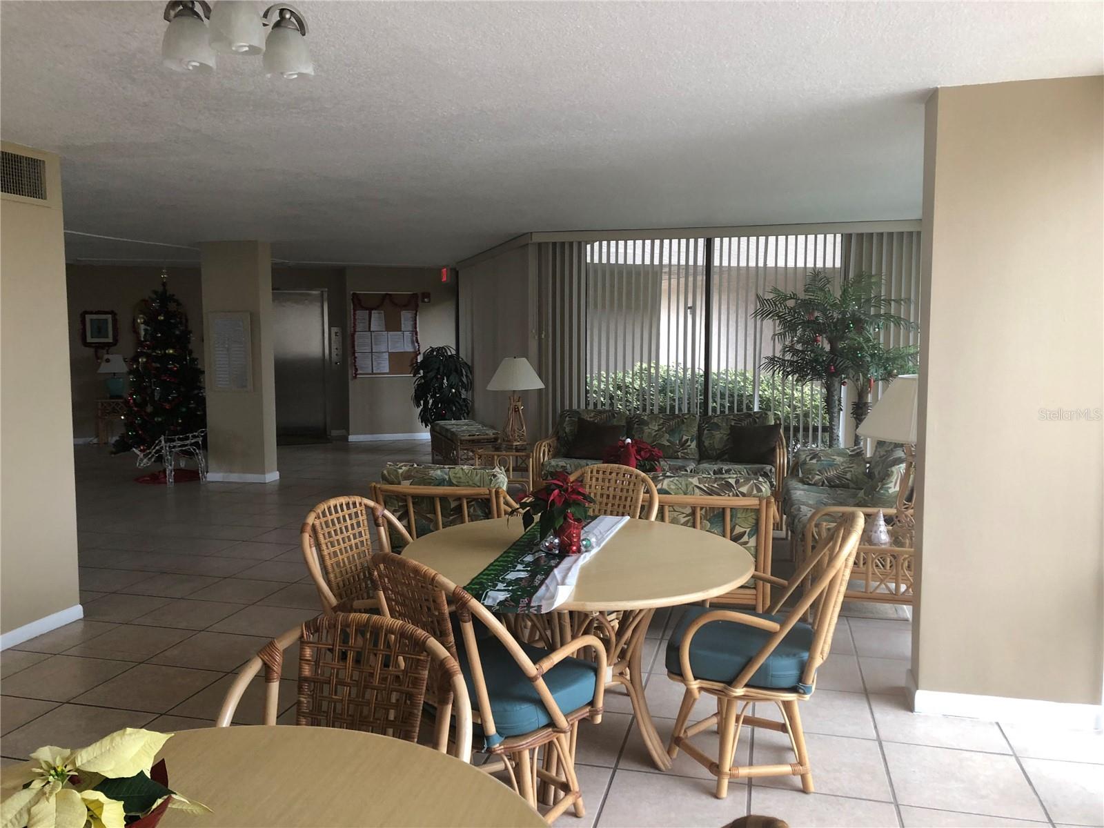 17580 GULF BLVD #206 — photo 4