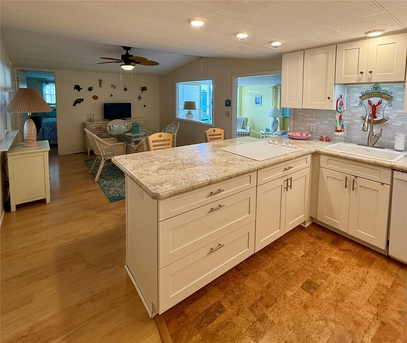 6091 PEONY RD — photo 3