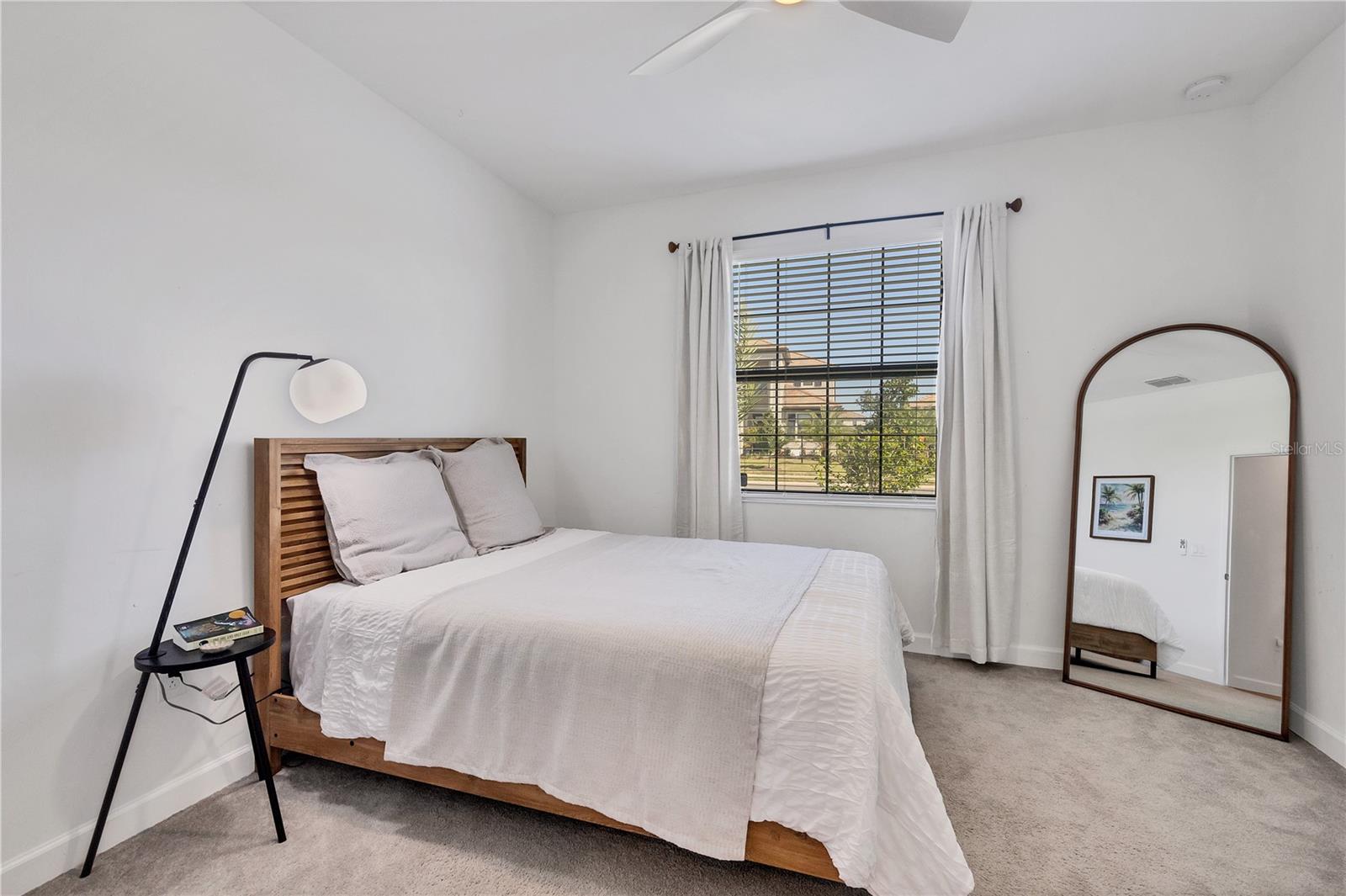 15716 BAREFOOT BEACH DR — photo 15
