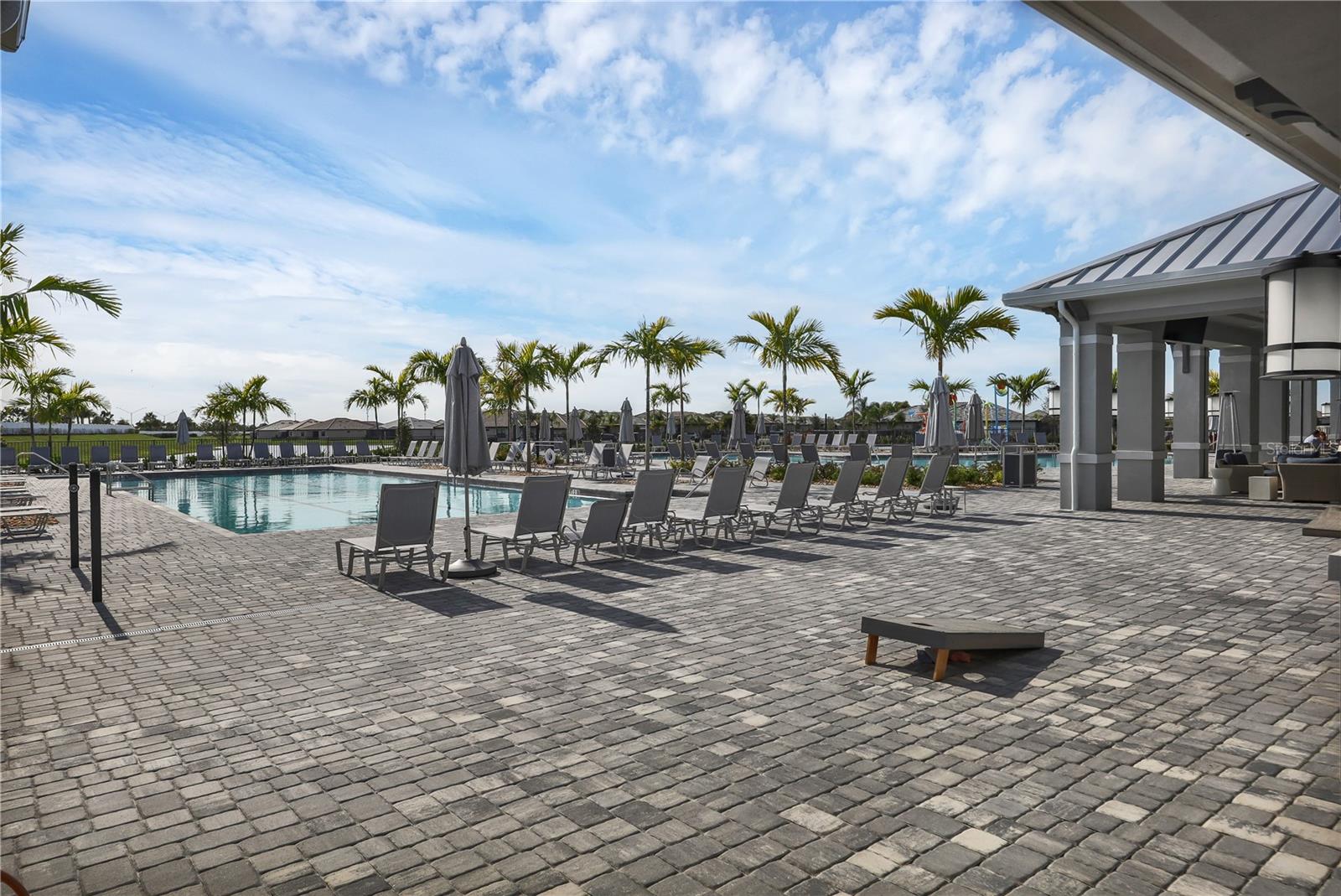15716 BAREFOOT BEACH DR — photo 47